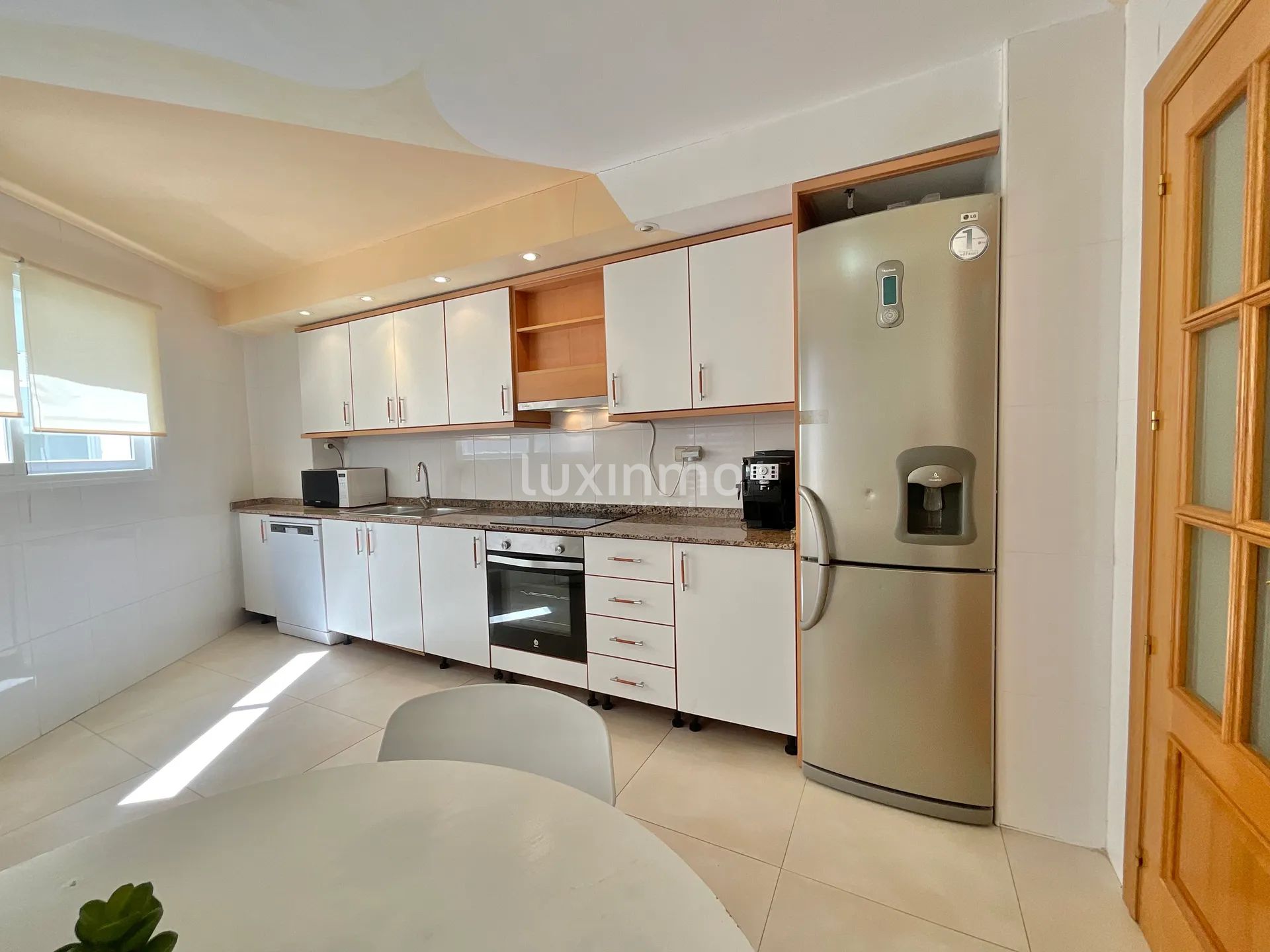 Appartement met 4 slaapkamers in mediterrane stijl en zeezicht te koop in Marina Botafoc-Talamanca, Ibiza — photo 15