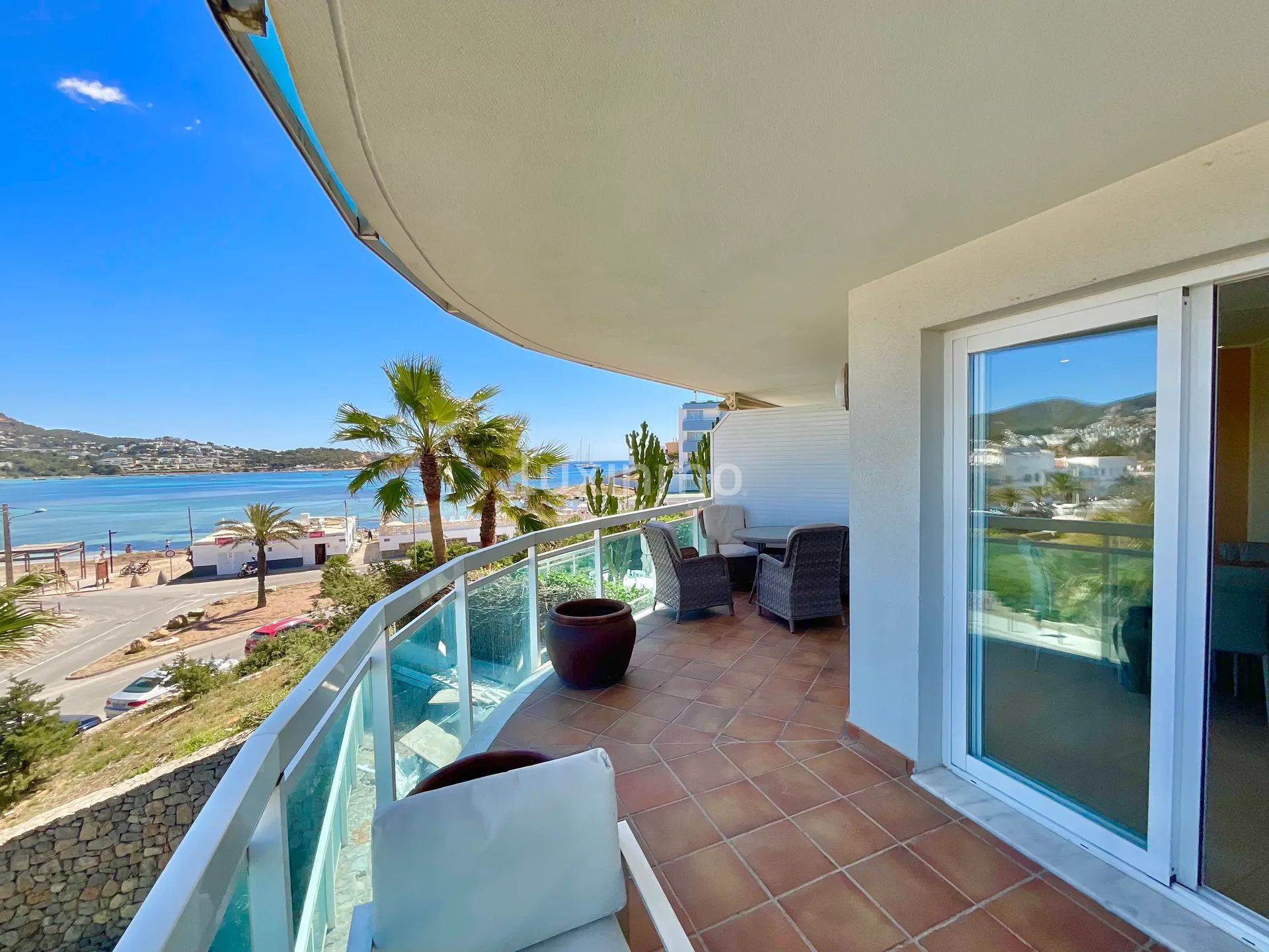 Appartement met 4 slaapkamers in mediterrane stijl en zeezicht te koop in Marina Botafoc-Talamanca, Ibiza — photo 4