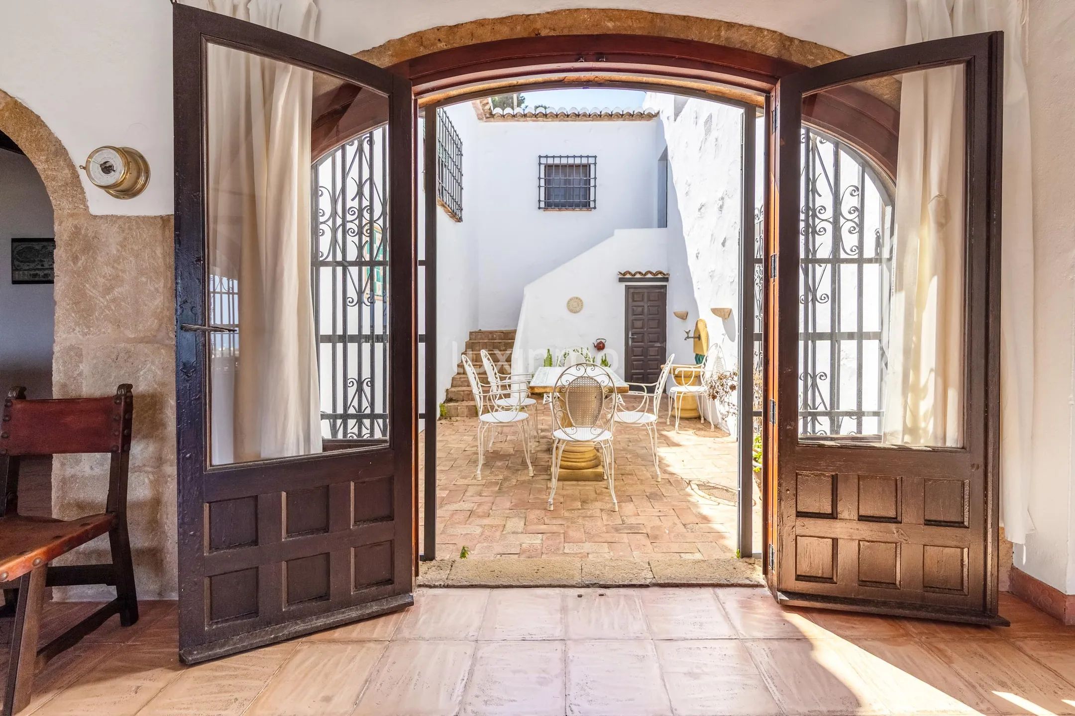 Средиземноморская вилла в Хавее с видом на море — photo 23