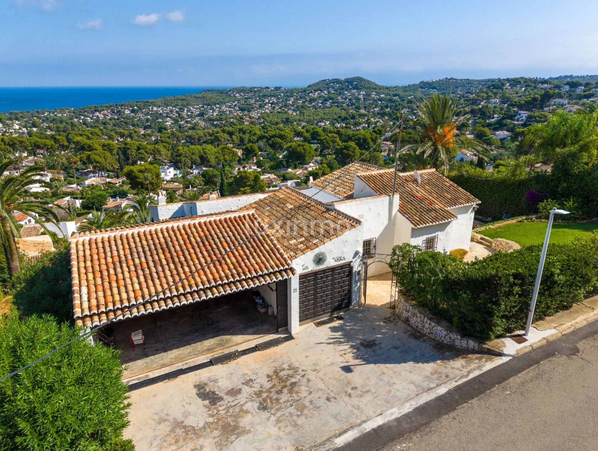 Средиземноморская вилла в Хавее с видом на море — photo 33