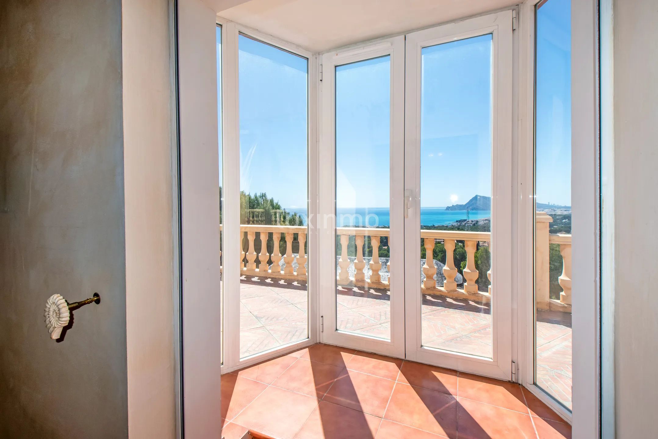 Vacker villa med havsutsikt till salu i Altea — photo 10