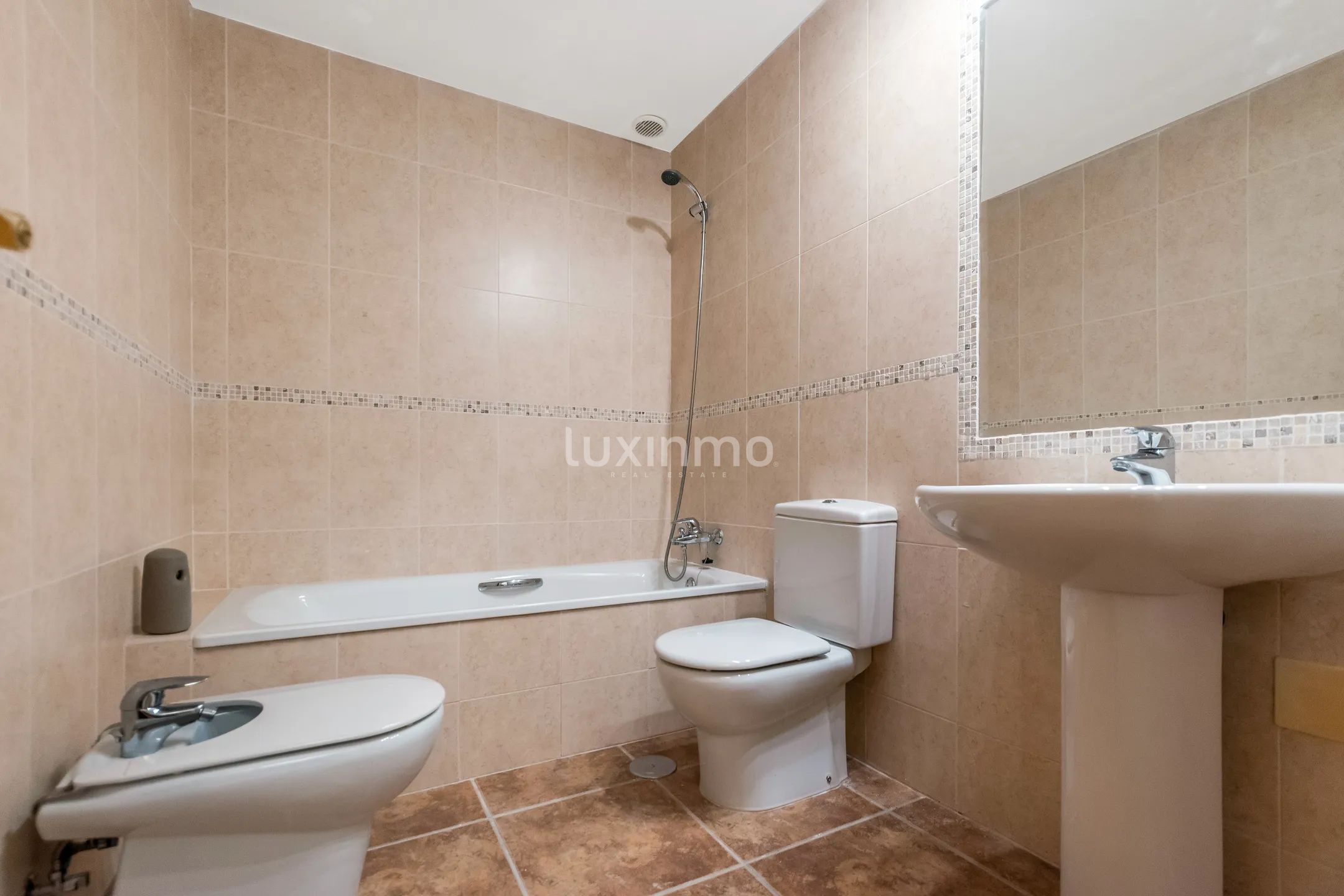 Dom szeregowy z 3 sypialniami i widokiem na morze w Zona de Mascarat — photo 9