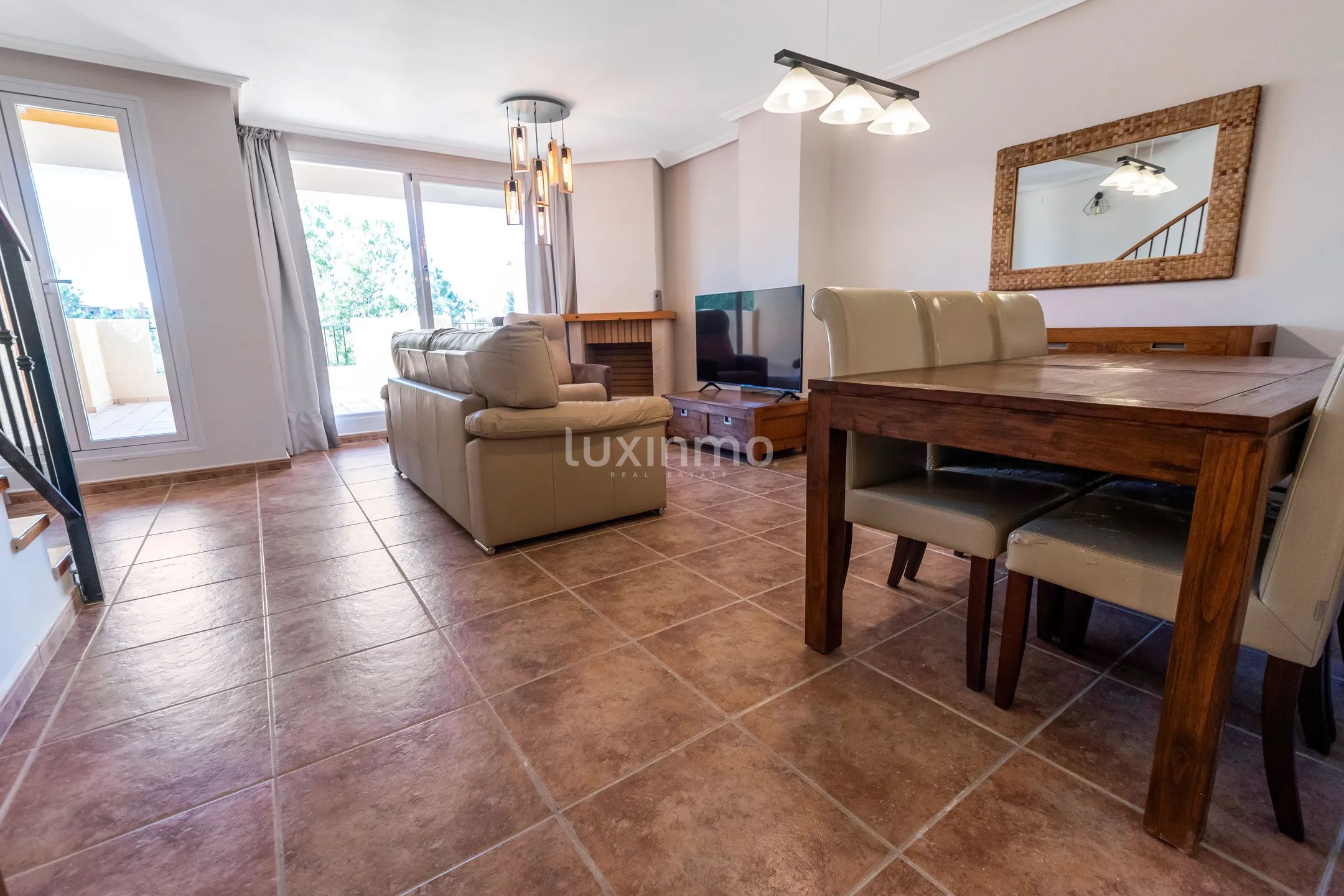 Dom szeregowy z 3 sypialniami i widokiem na morze w Zona de Mascarat — photo 13