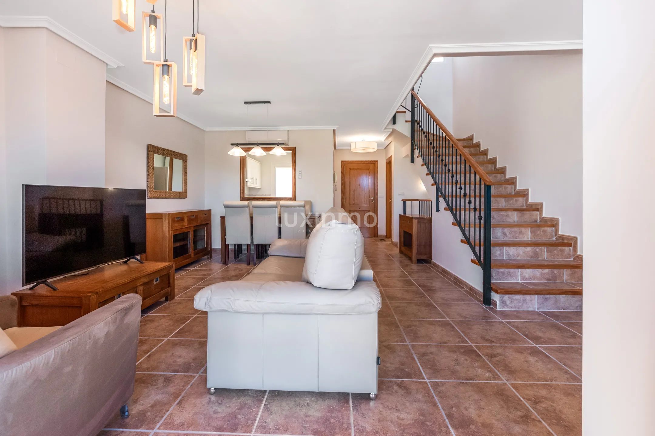 Dom szeregowy z 3 sypialniami i widokiem na morze w Zona de Mascarat — photo 11