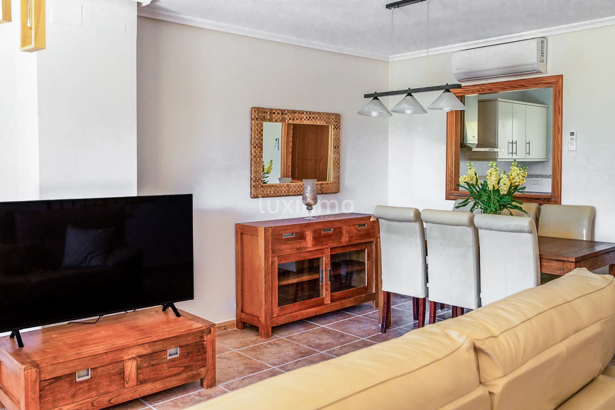 Terraced 3-bedroom house with sea views in Zona de Mascarat — photo 6