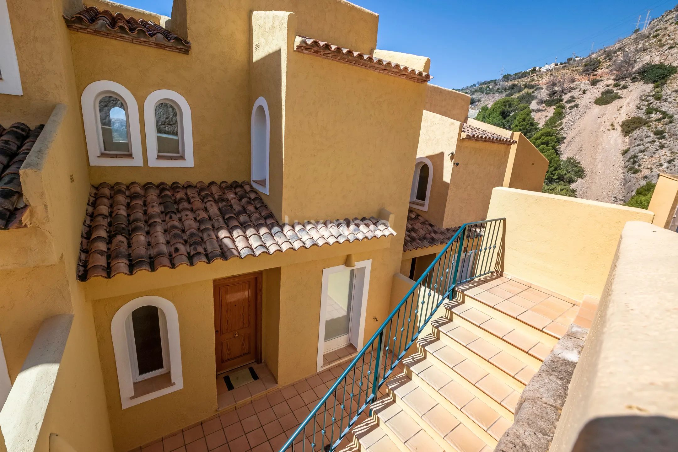 Dom szeregowy z 3 sypialniami i widokiem na morze w Zona de Mascarat — photo 24