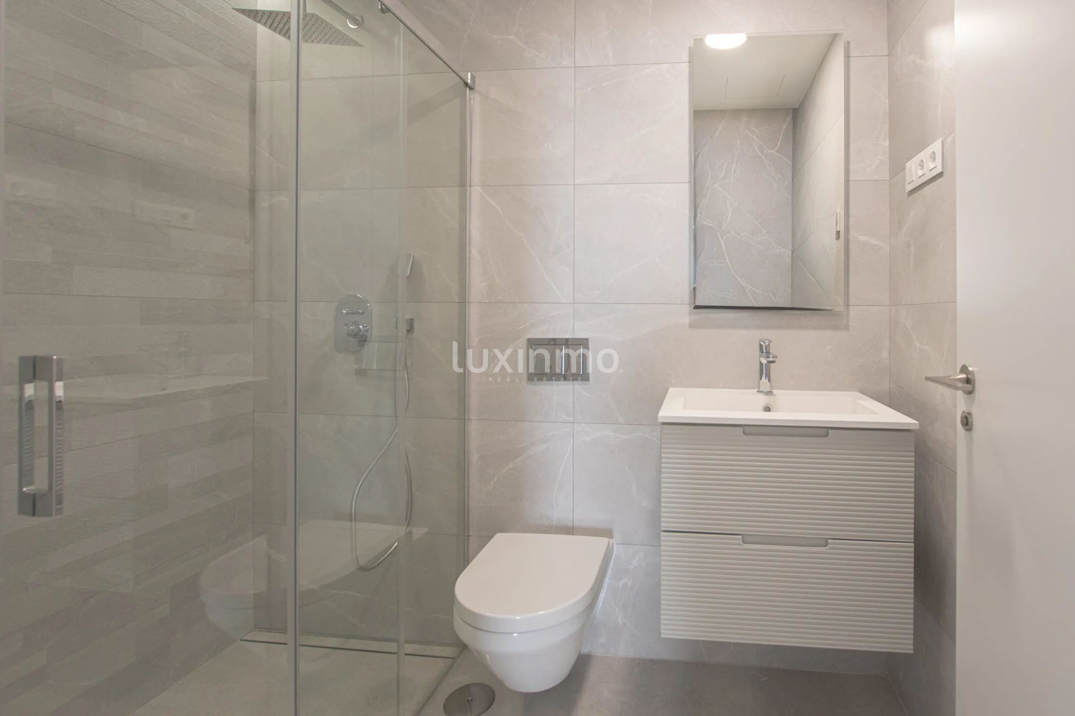 Modern flat with panoramic views and sea views for rent in Calpe — photo 10