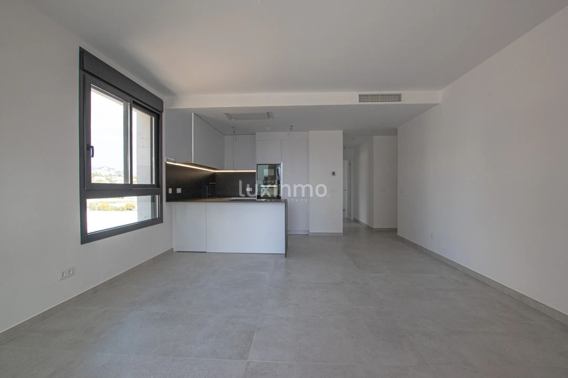 Modern flat with panoramic views and sea views for rent in Calpe — photo 5
