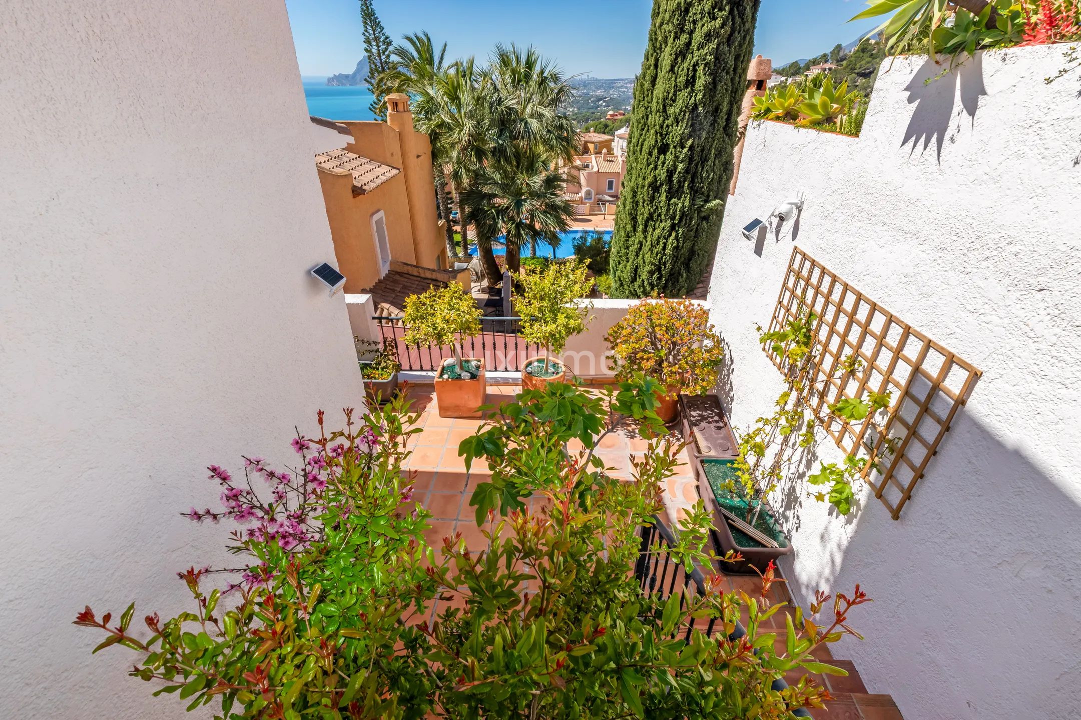 Townhouse with beautiful sea views for sale in Altea Hills — photo 24