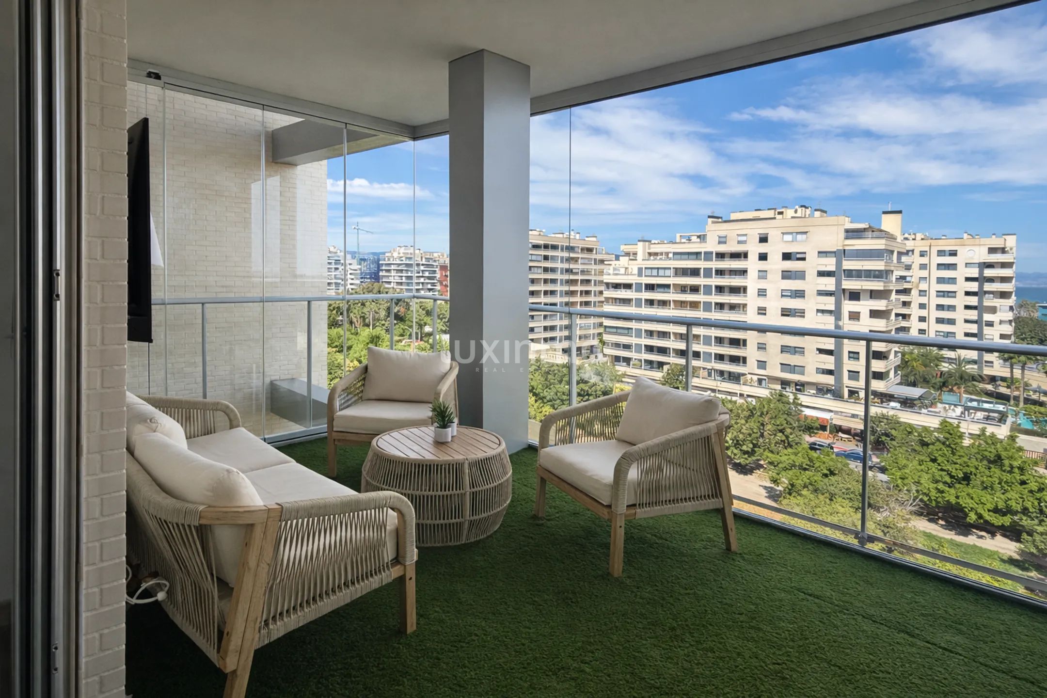 Mieszkanie z 3 sypialniami i 2 łazienkami z widokiem na morze w PAU5, Alicante — photo 2