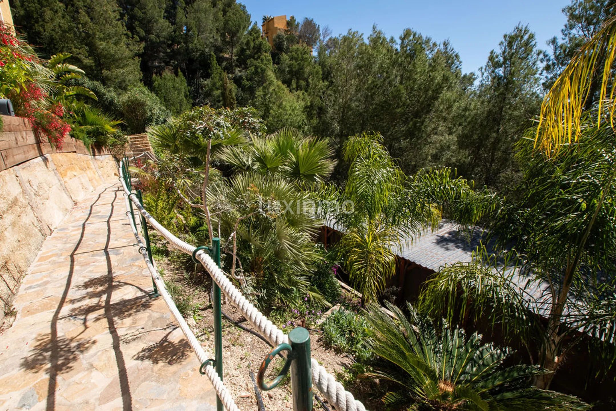 Villa de estilo mediterráneo con piscina privada y vistas al mar en Altea Hills — photo 30
