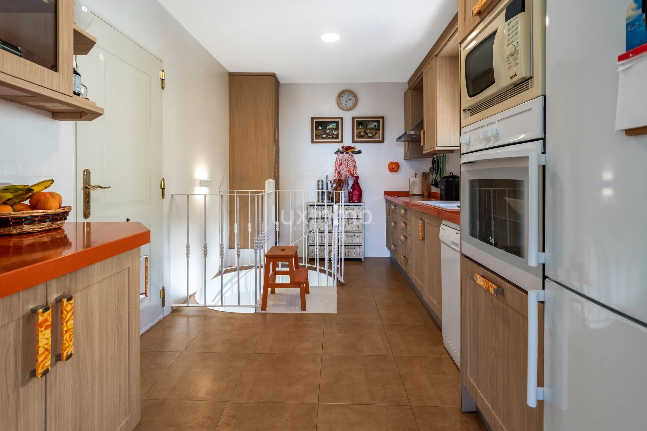 Villa de estilo mediterráneo con piscina privada y vistas al mar en Altea Hills — photo 10