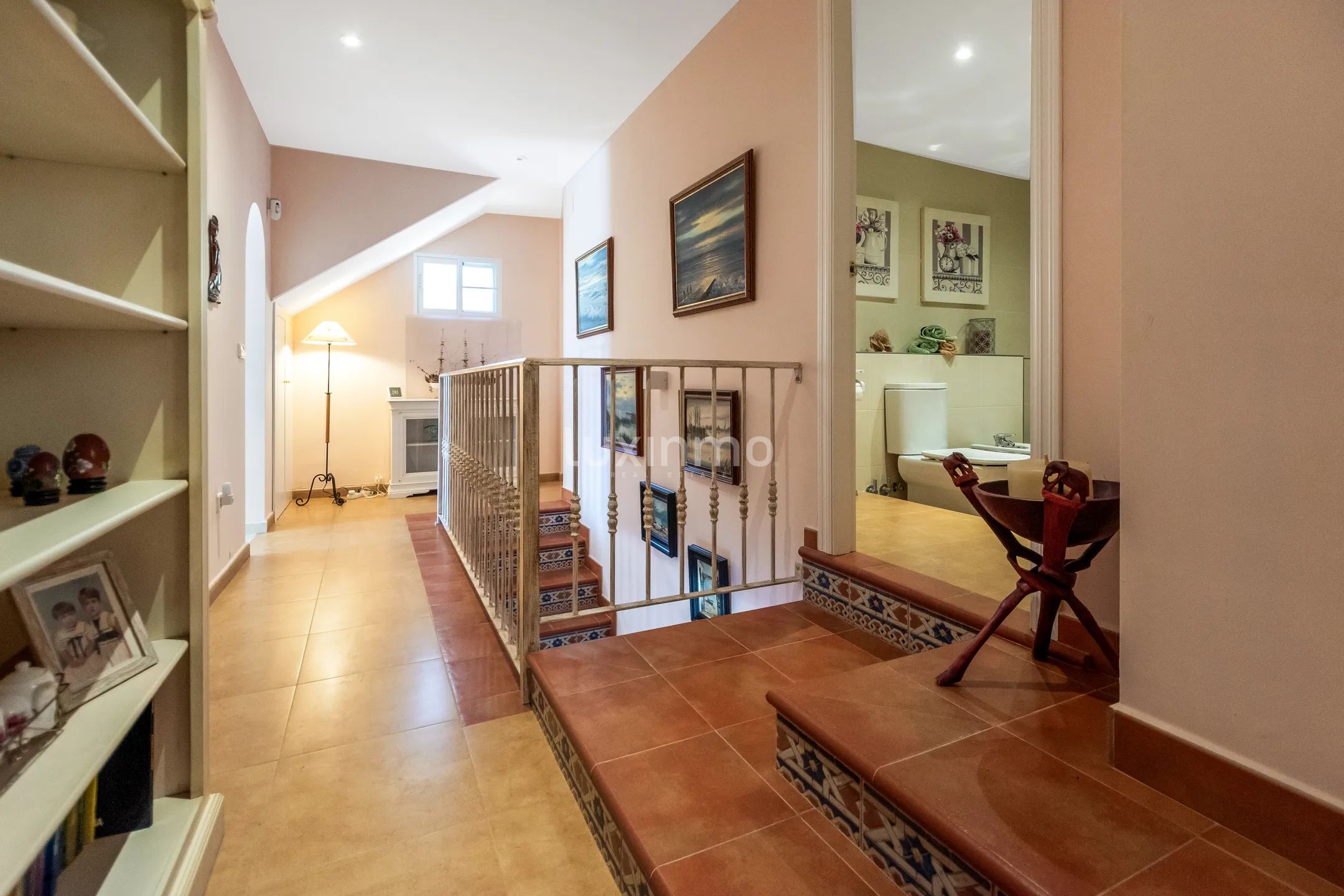 Mediterranean-style villa with private pool and sea views in Altea Hills — photo 20