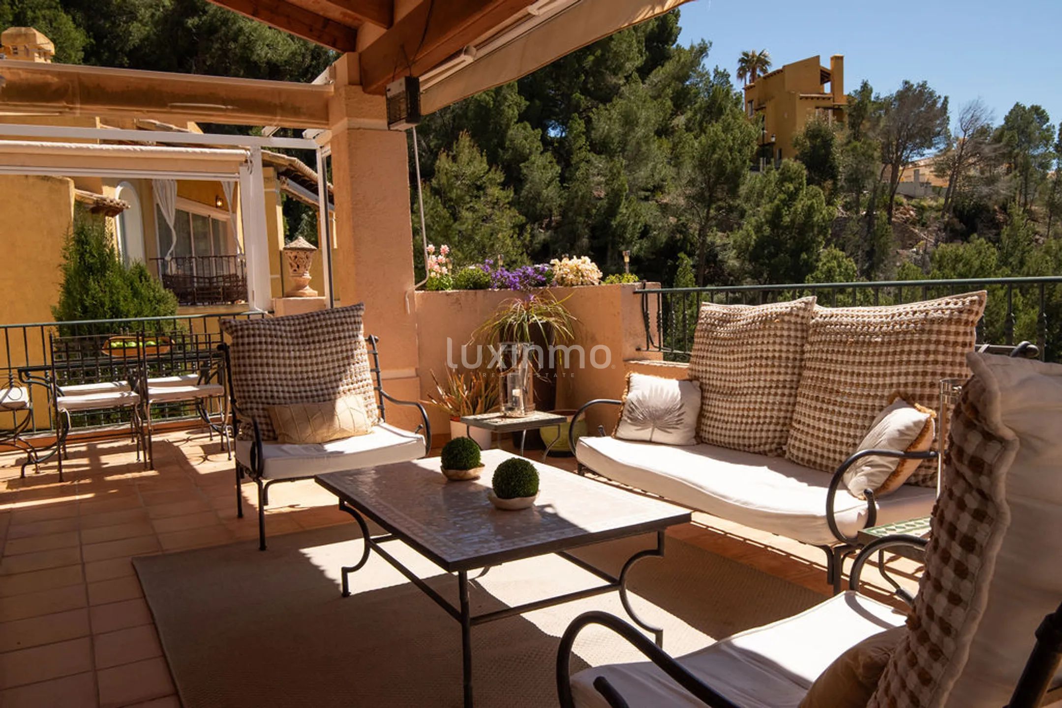 Villa de estilo mediterráneo con piscina privada y vistas al mar en Altea Hills — photo 35