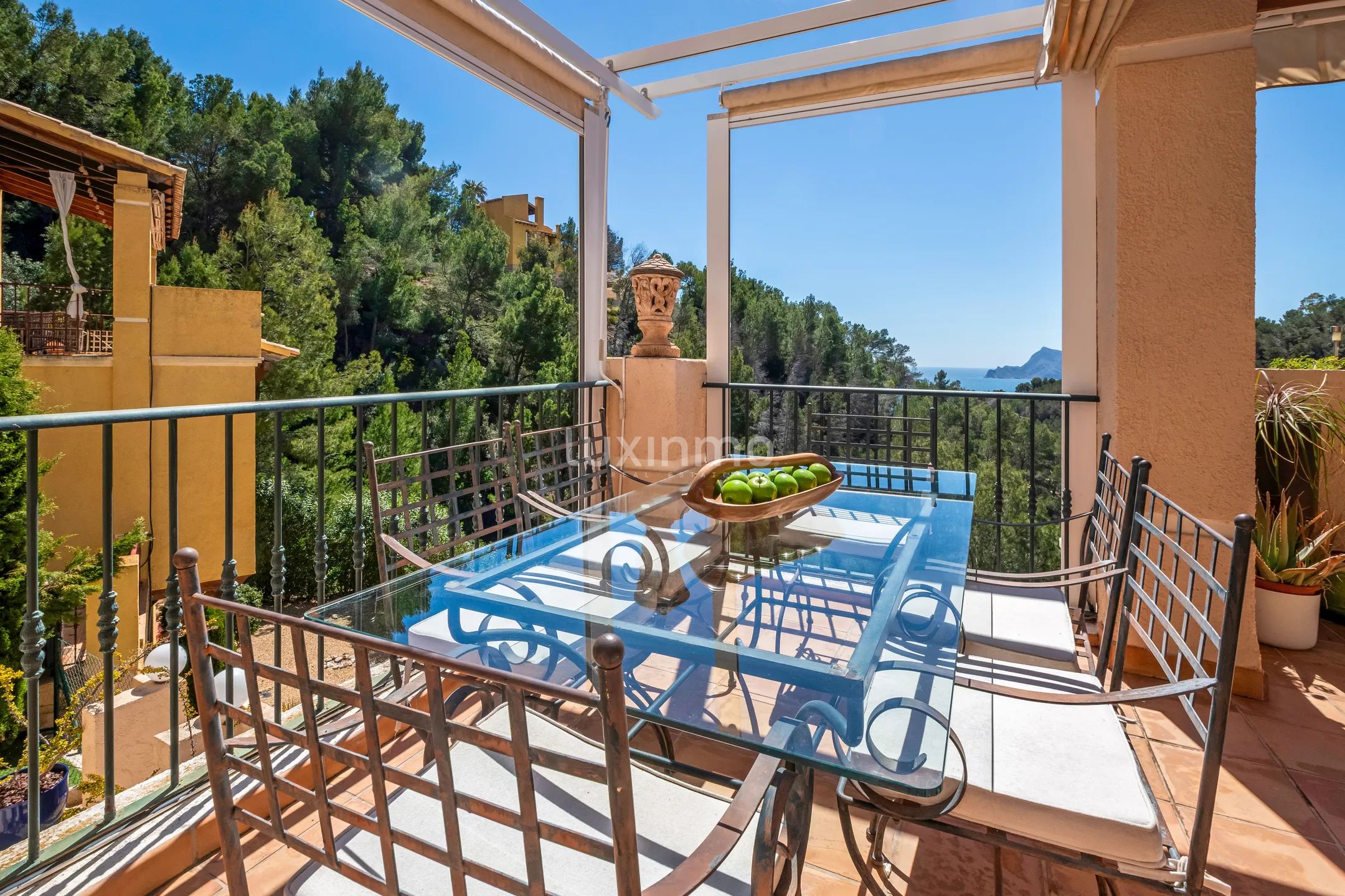 Mediterranean-style villa with private pool and sea views in Altea Hills — photo 6