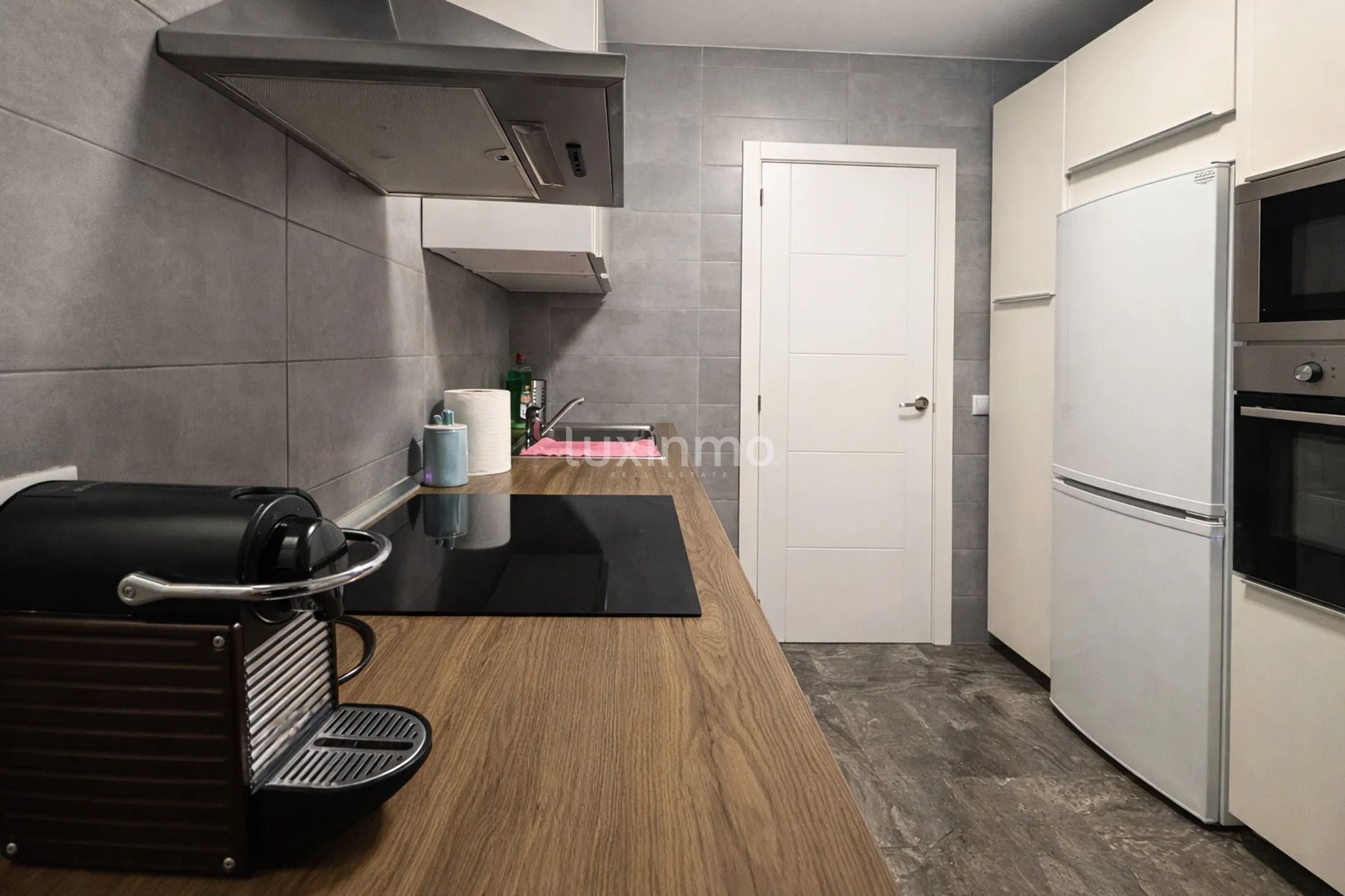 Three-bedroom flat with tourist licence — photo 3