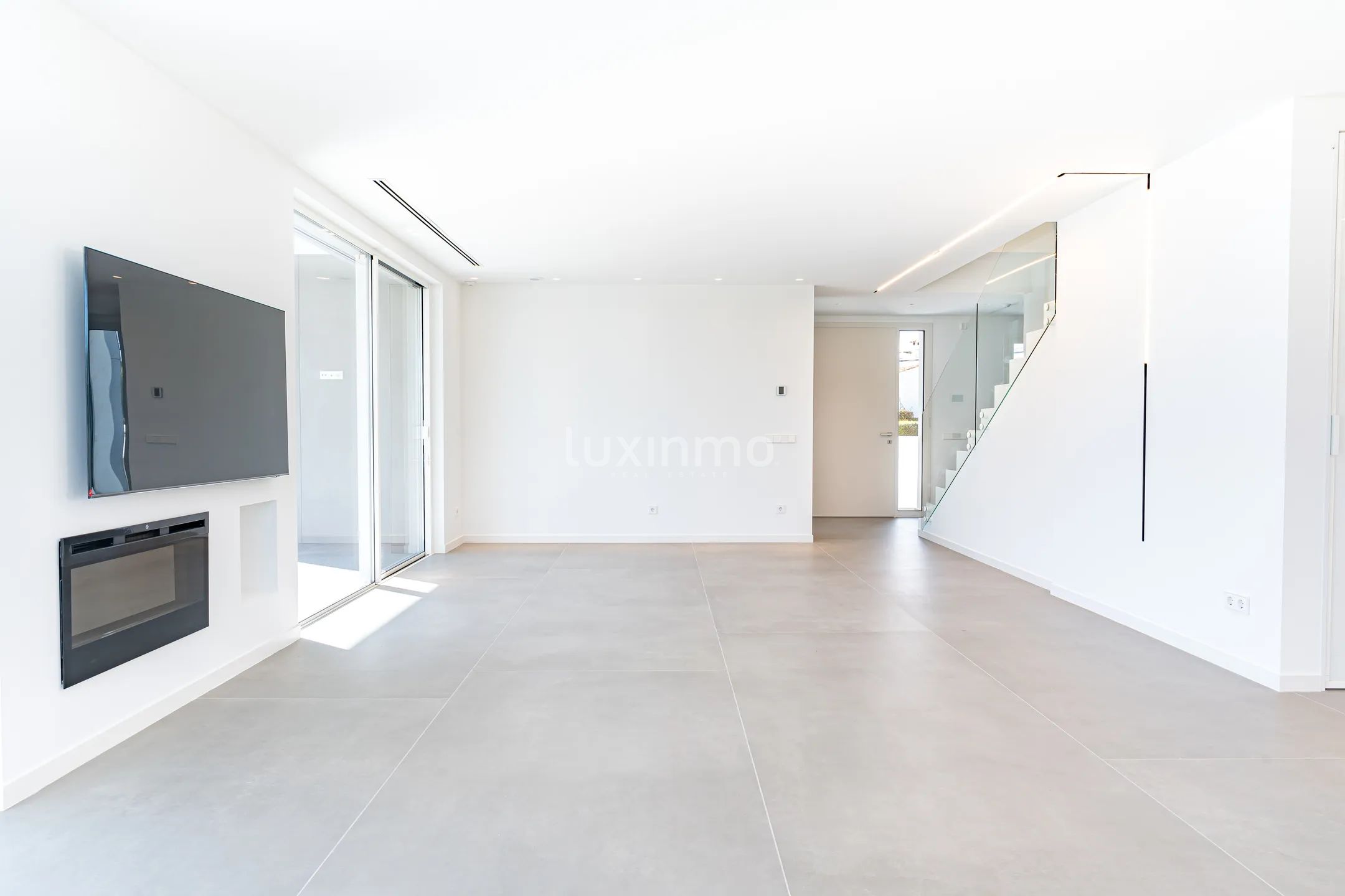 Moderne Neubauvilla mit Meerblick in Moraira — photo 25