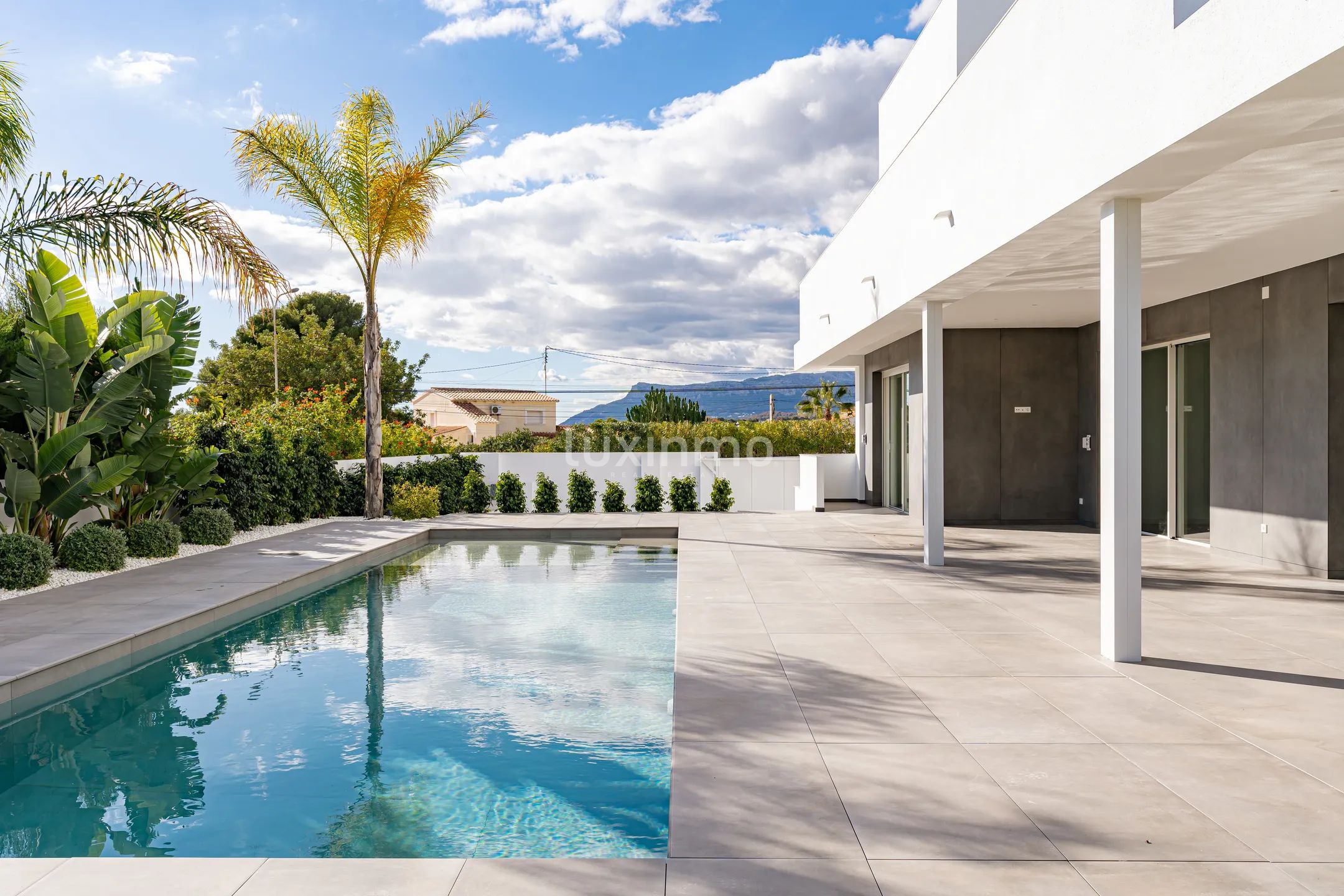 Moderne Neubauvilla mit Meerblick in Moraira — photo 3