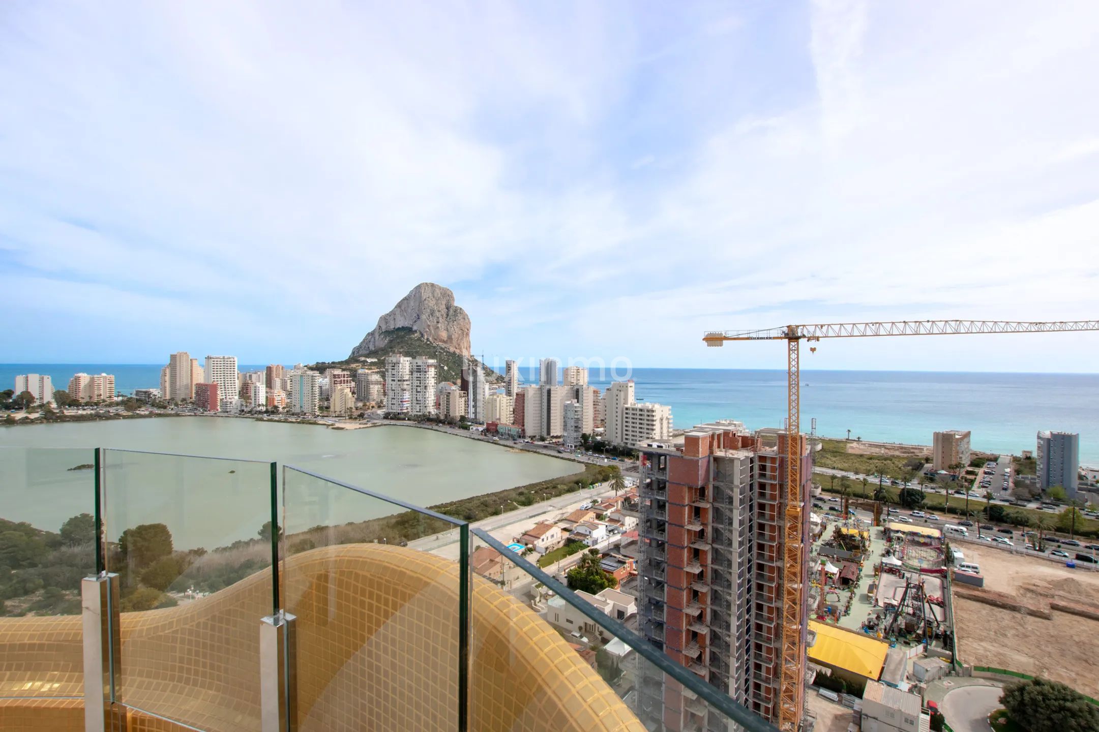 Эксклюзивный пентхаус класса люкс с частным бассейном и панорамным видом на море в аренду в Кальпе — photo 11