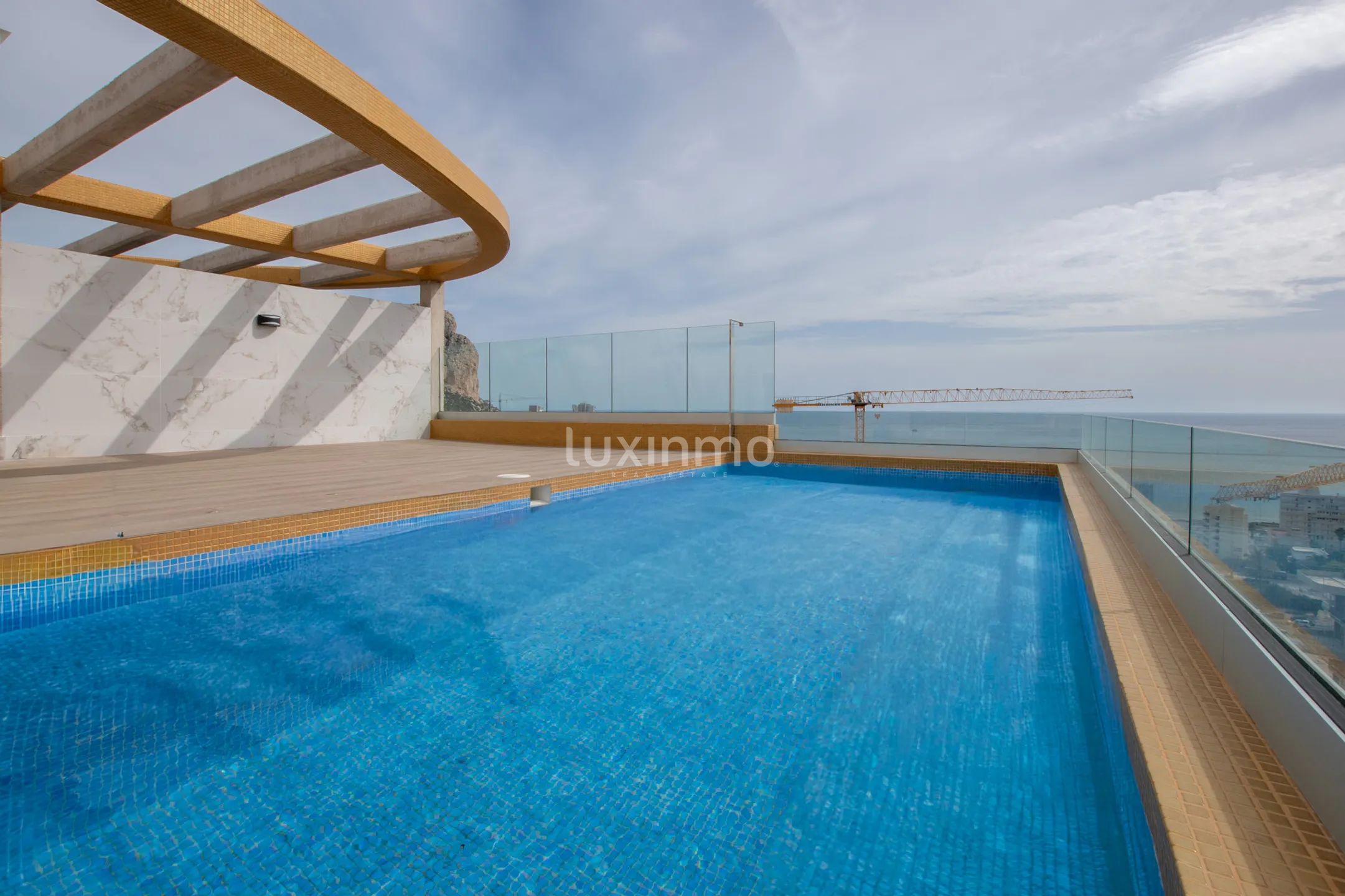 Exclusive luxury penthouse with private pool and panoramic sea views for rent Calpe — photo 1