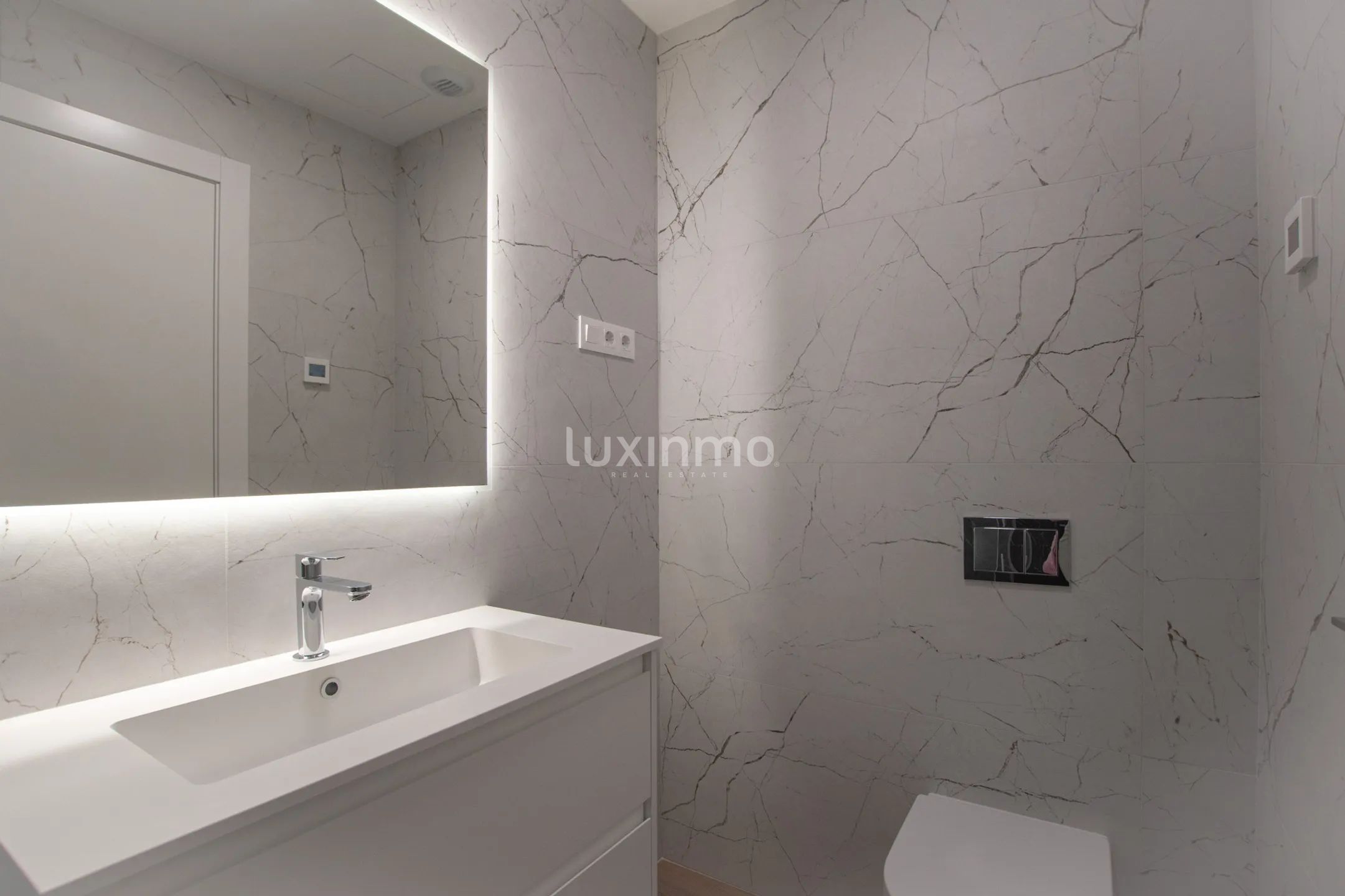 Эксклюзивный пентхаус класса люкс с частным бассейном и панорамным видом на море в аренду в Кальпе — photo 16