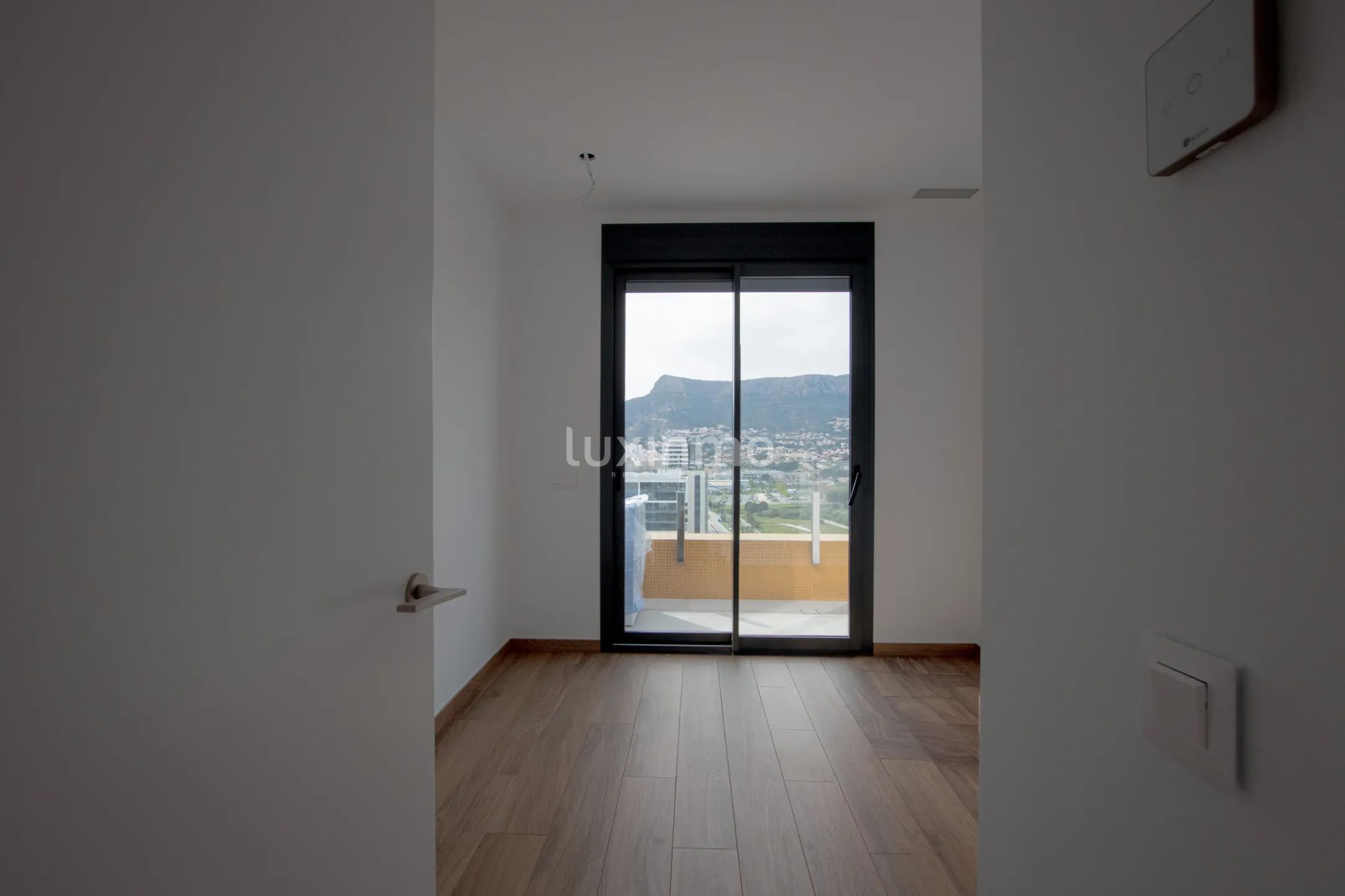 Exclusive luxury penthouse with private pool and panoramic sea views for rent Calpe — photo 17