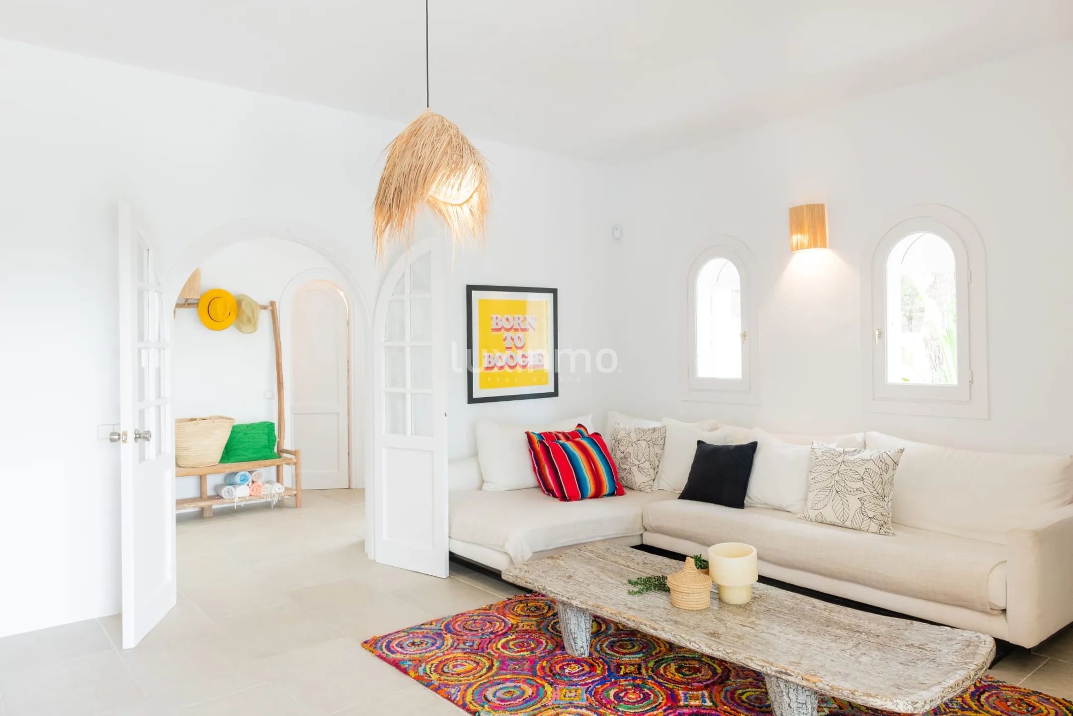 Charmante villa sur la côte sud-ouest avec vue lointaine sur la mer — photo 54