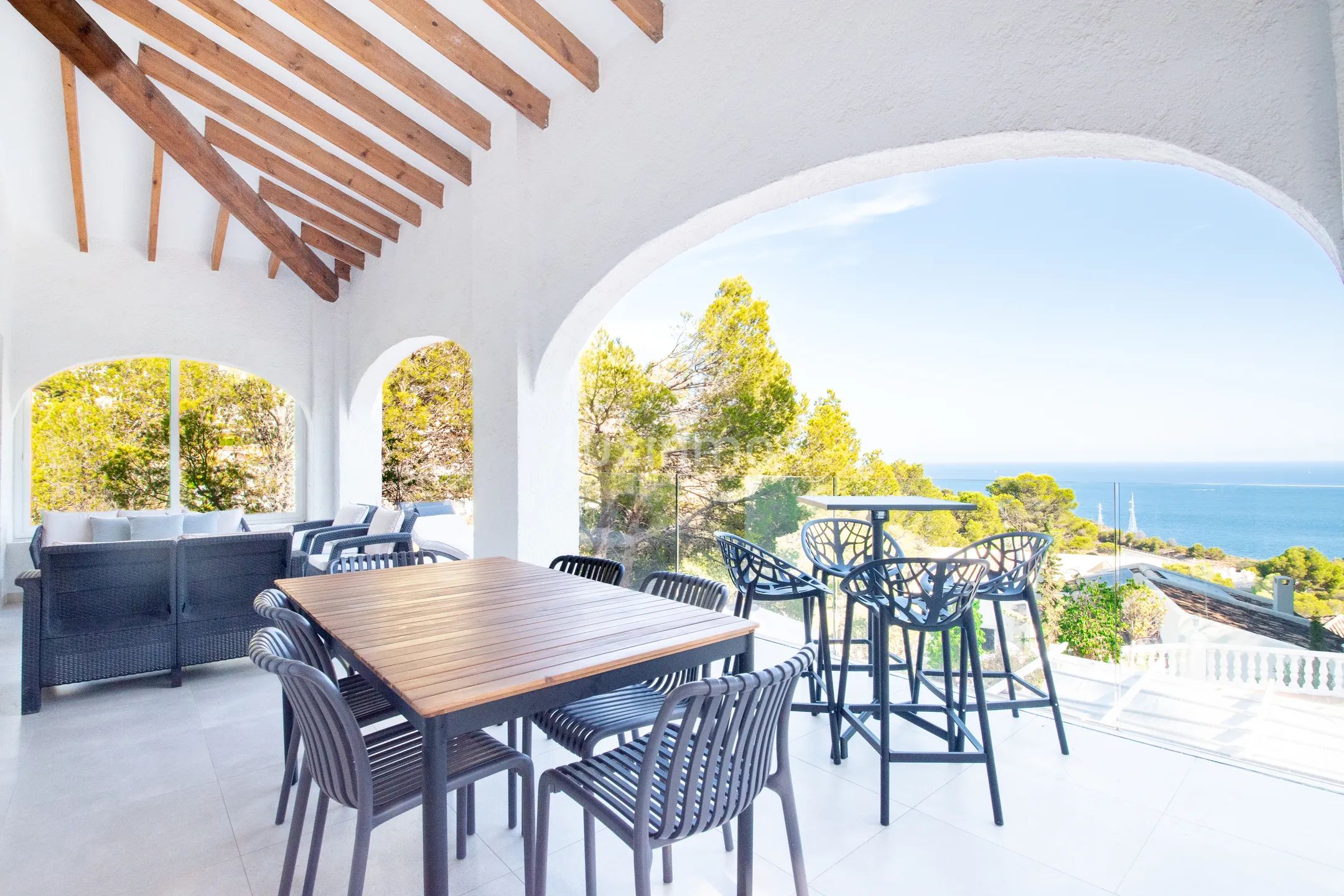 Beautiful vila with sea views for rent in Altea — photo 3