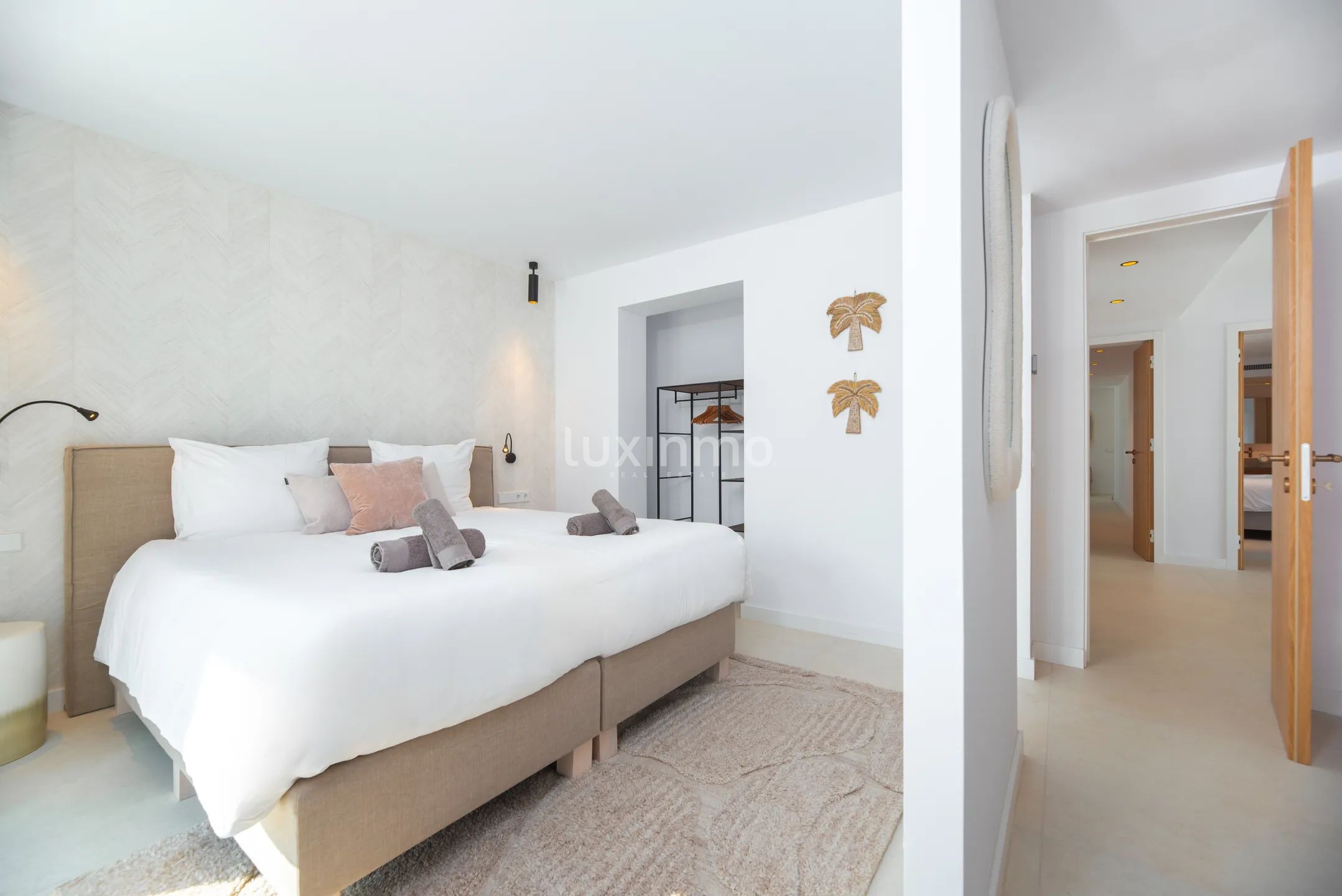 Elegant modern villa i Can Ramón med uthyrning Lisence — photo 25