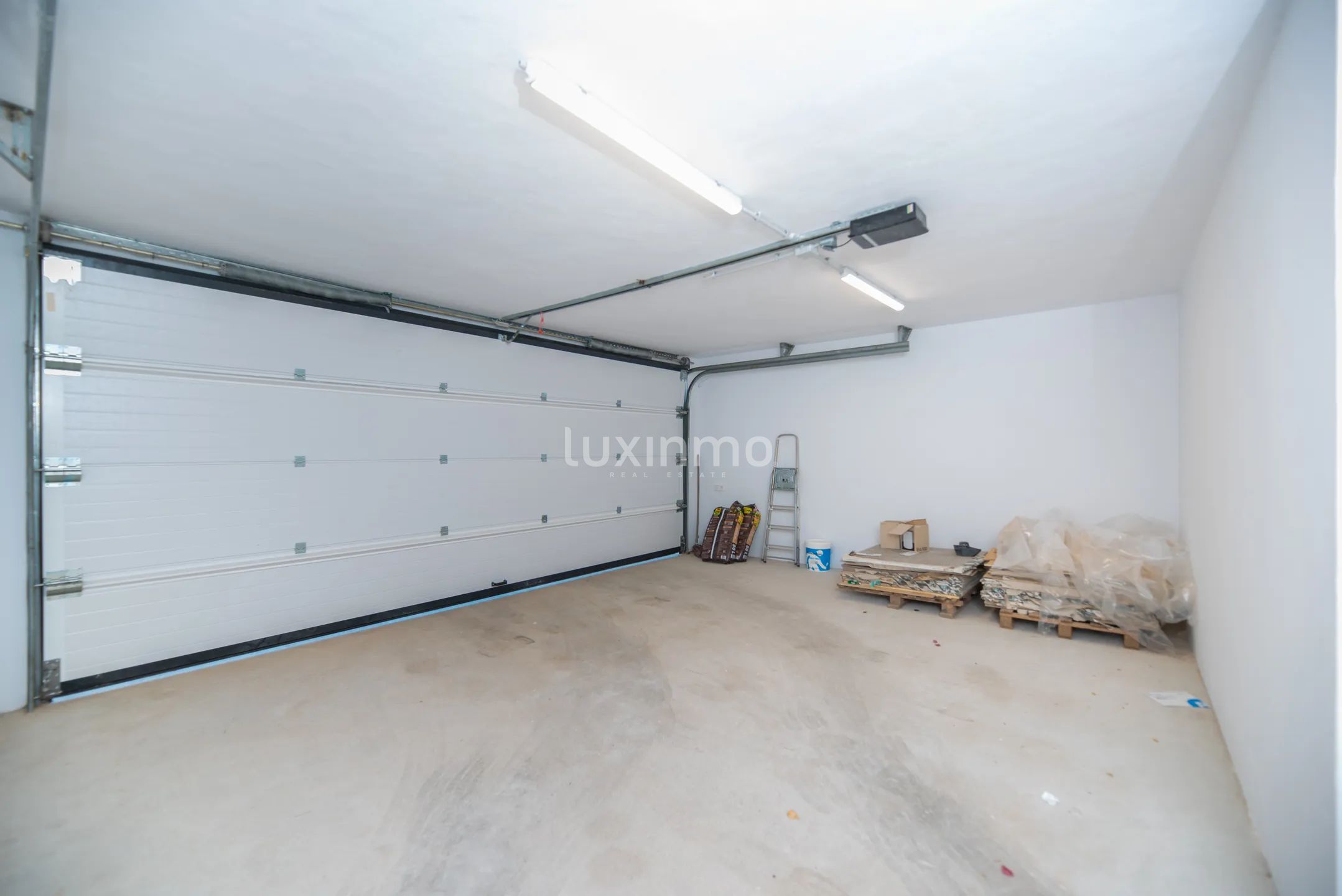 Elegant modern villa i Can Ramón med uthyrning Lisence — photo 36