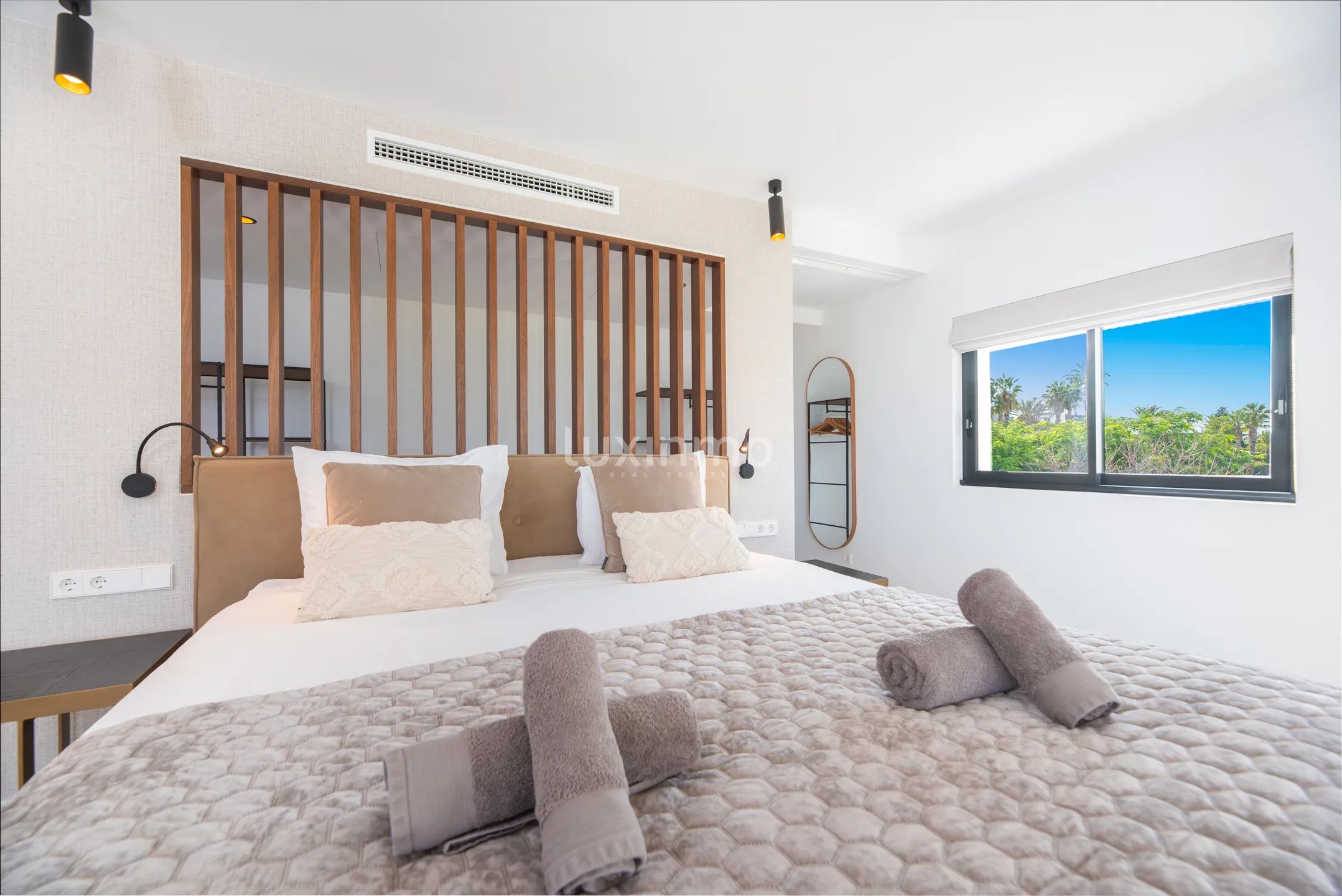 Elegant modern villa i Can Ramón med uthyrning Lisence — photo 20