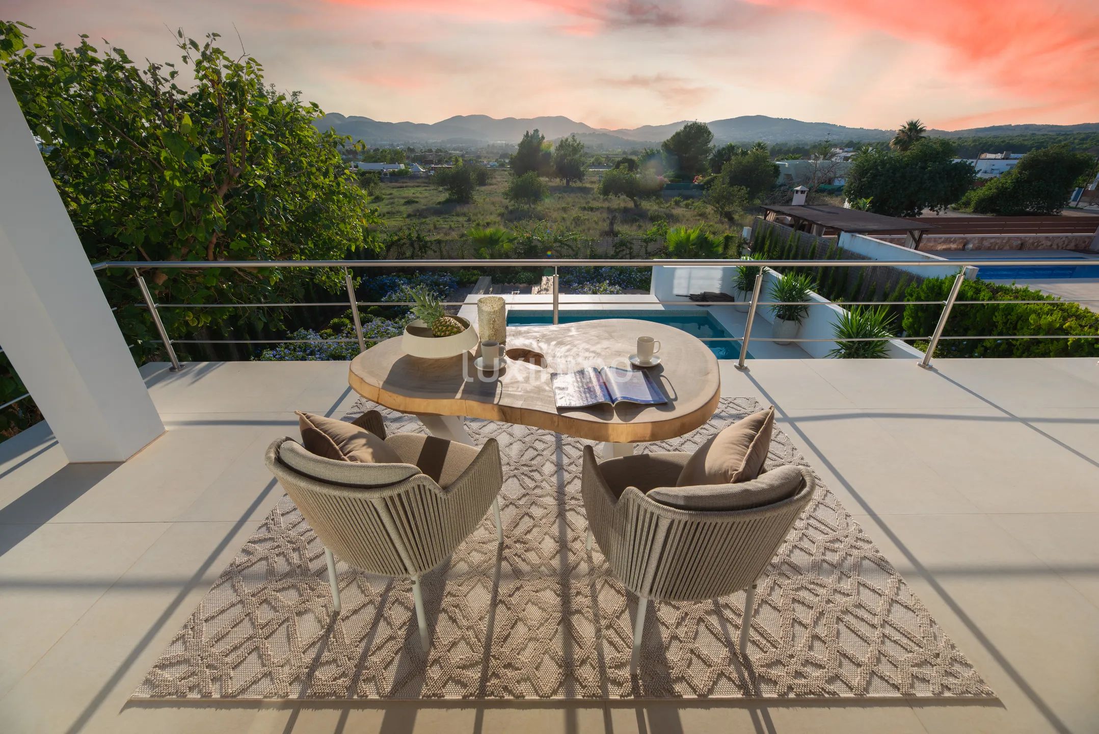Elegante eigentijdse villa in Can Ramón met verhuur Lisence — photo 7