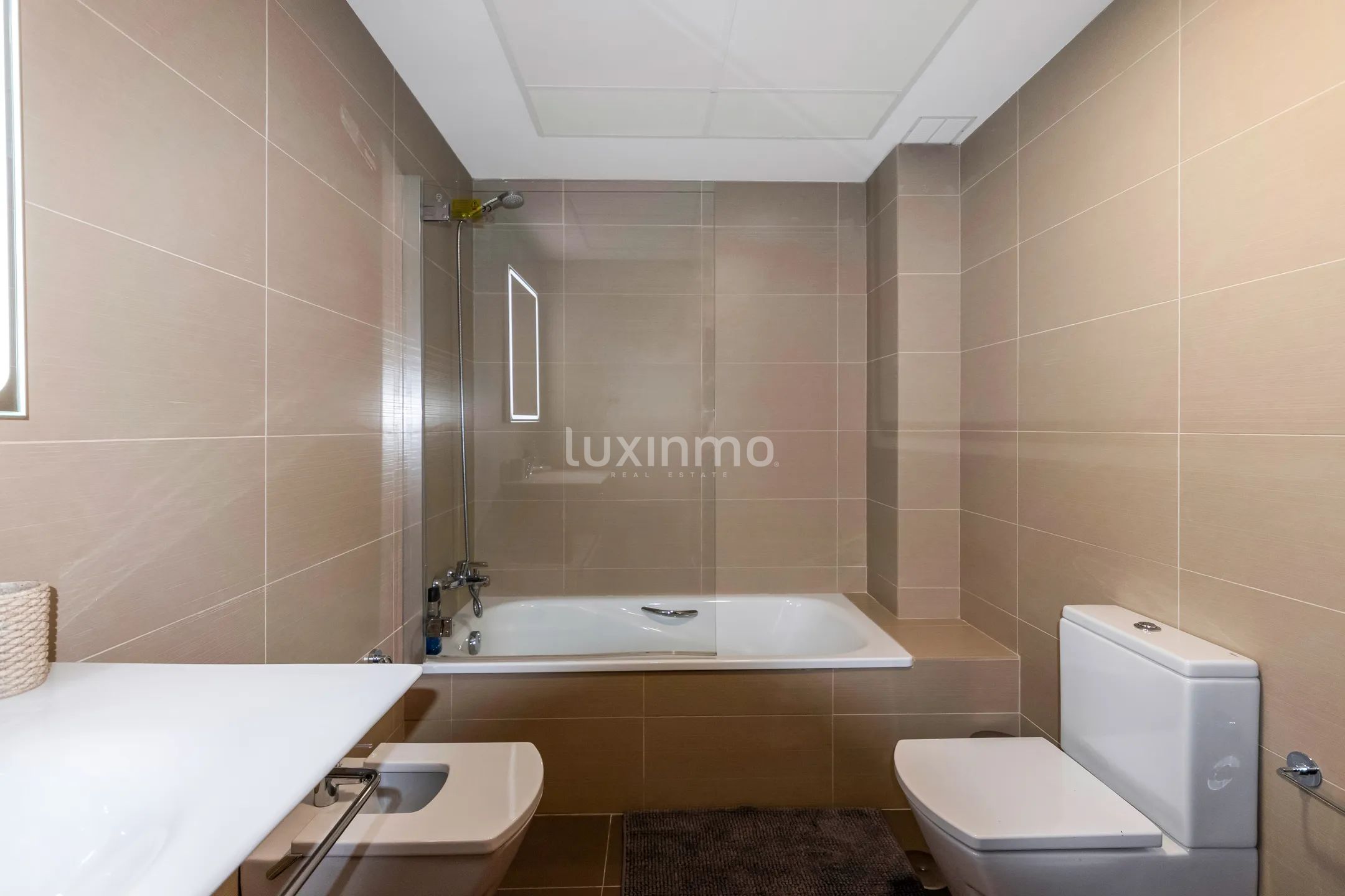Beautiful house with sea views for rent in Altea — photo 19
