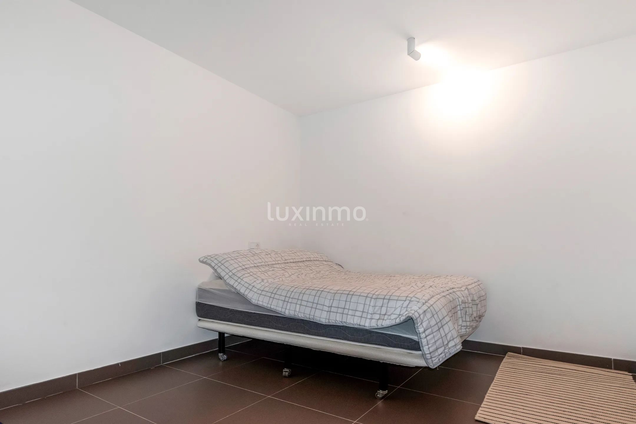 Beautiful house with sea views for rent in Altea — photo 21