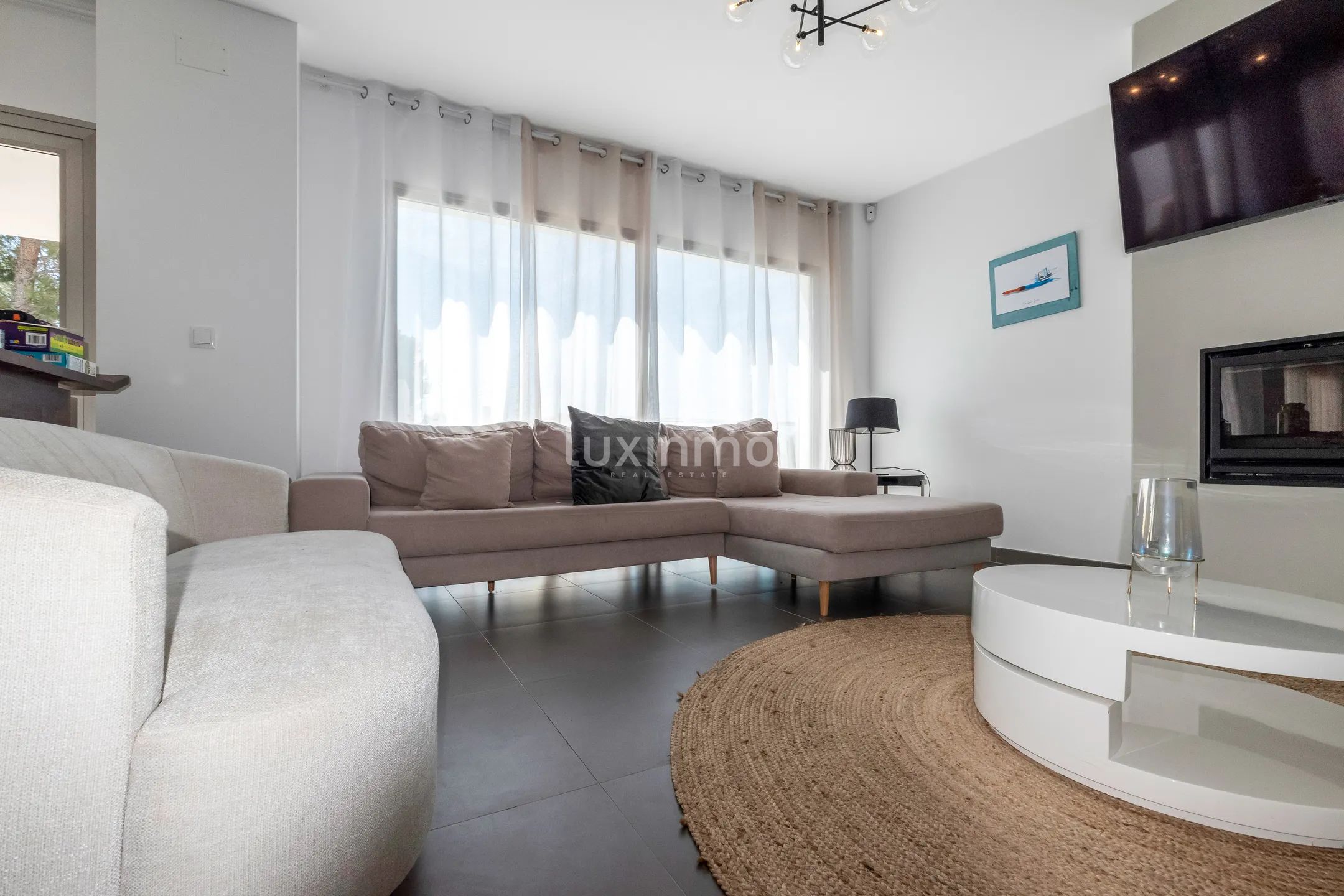 Beautiful house with sea views for rent in Altea — photo 7