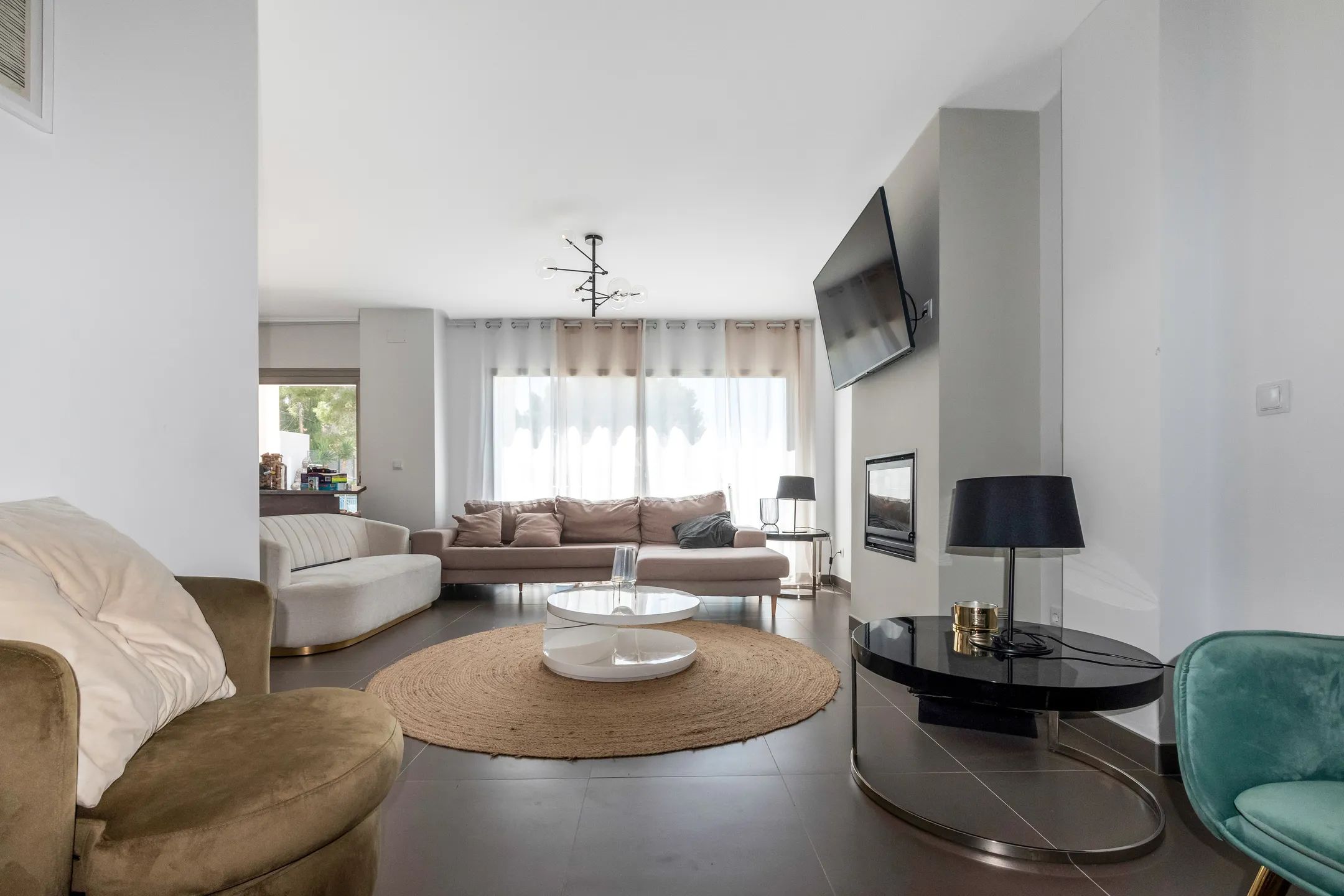 Beautiful house with sea views for rent in Altea — photo 6