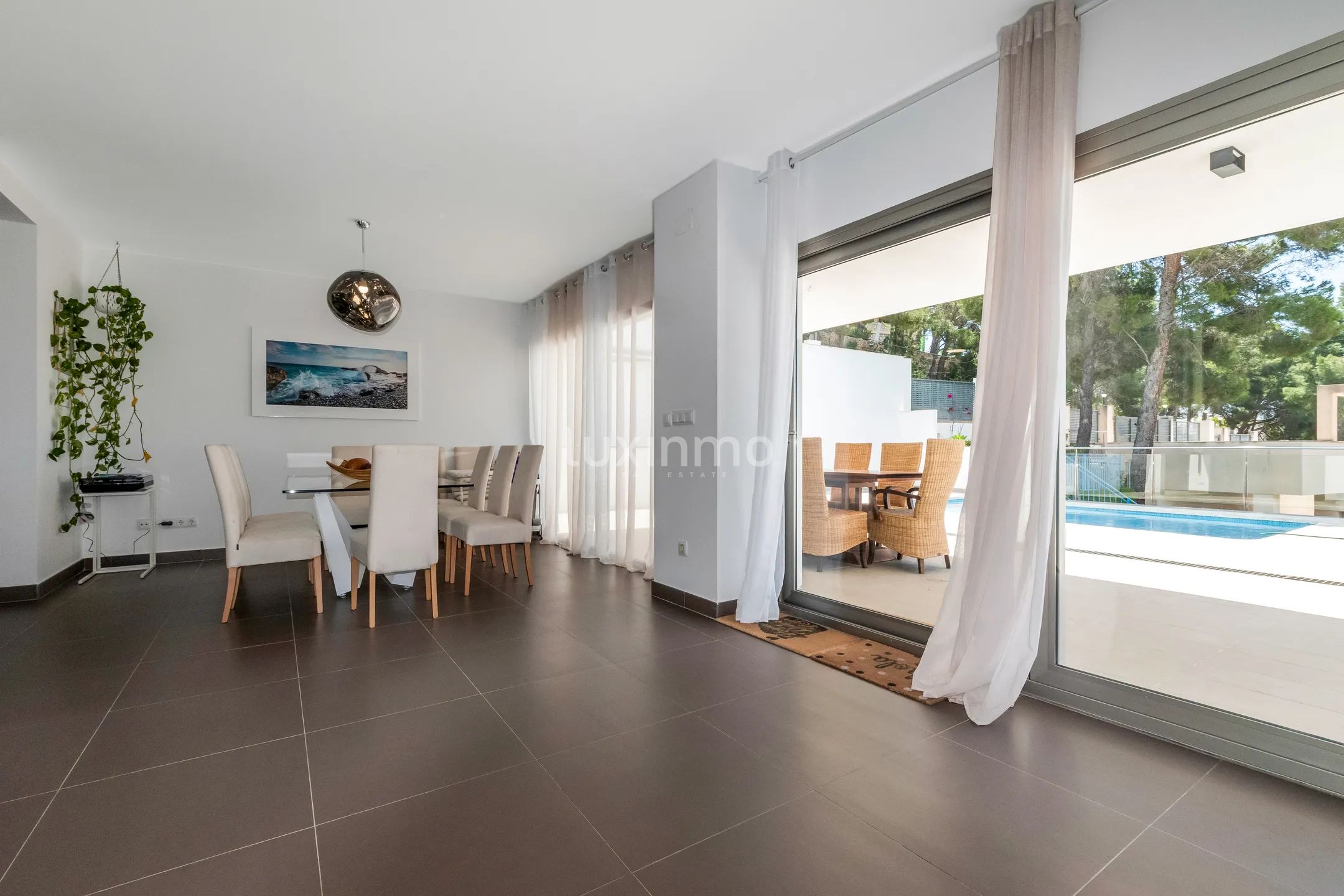 Beautiful house with sea views for rent in Altea — photo 3