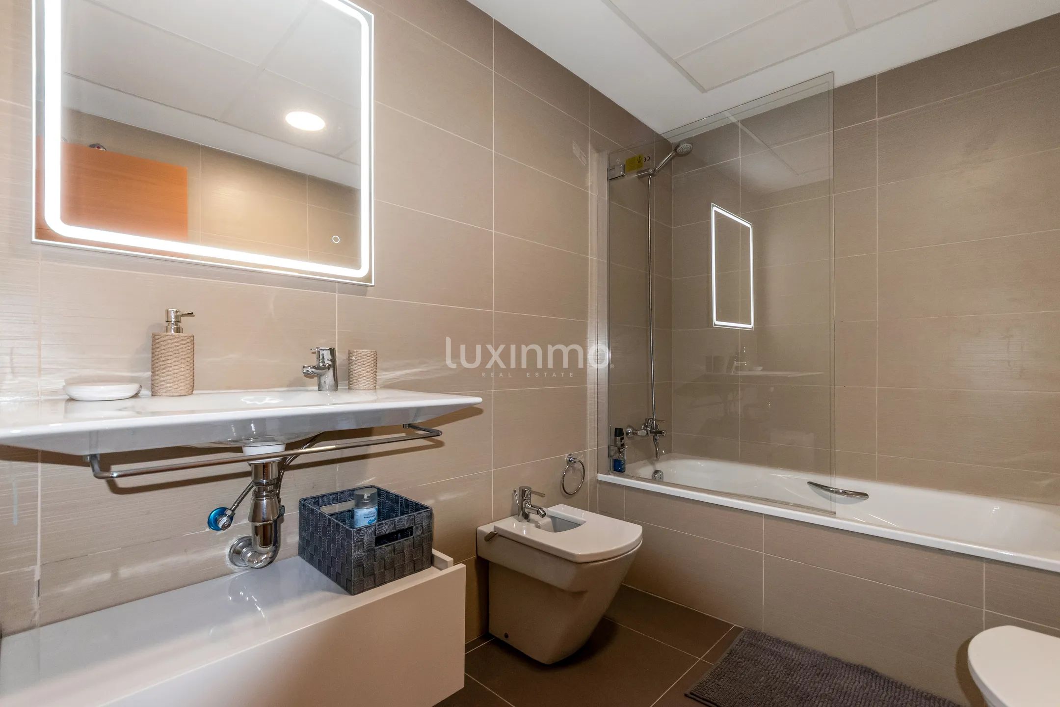 Beautiful house with sea views for rent in Altea — photo 17