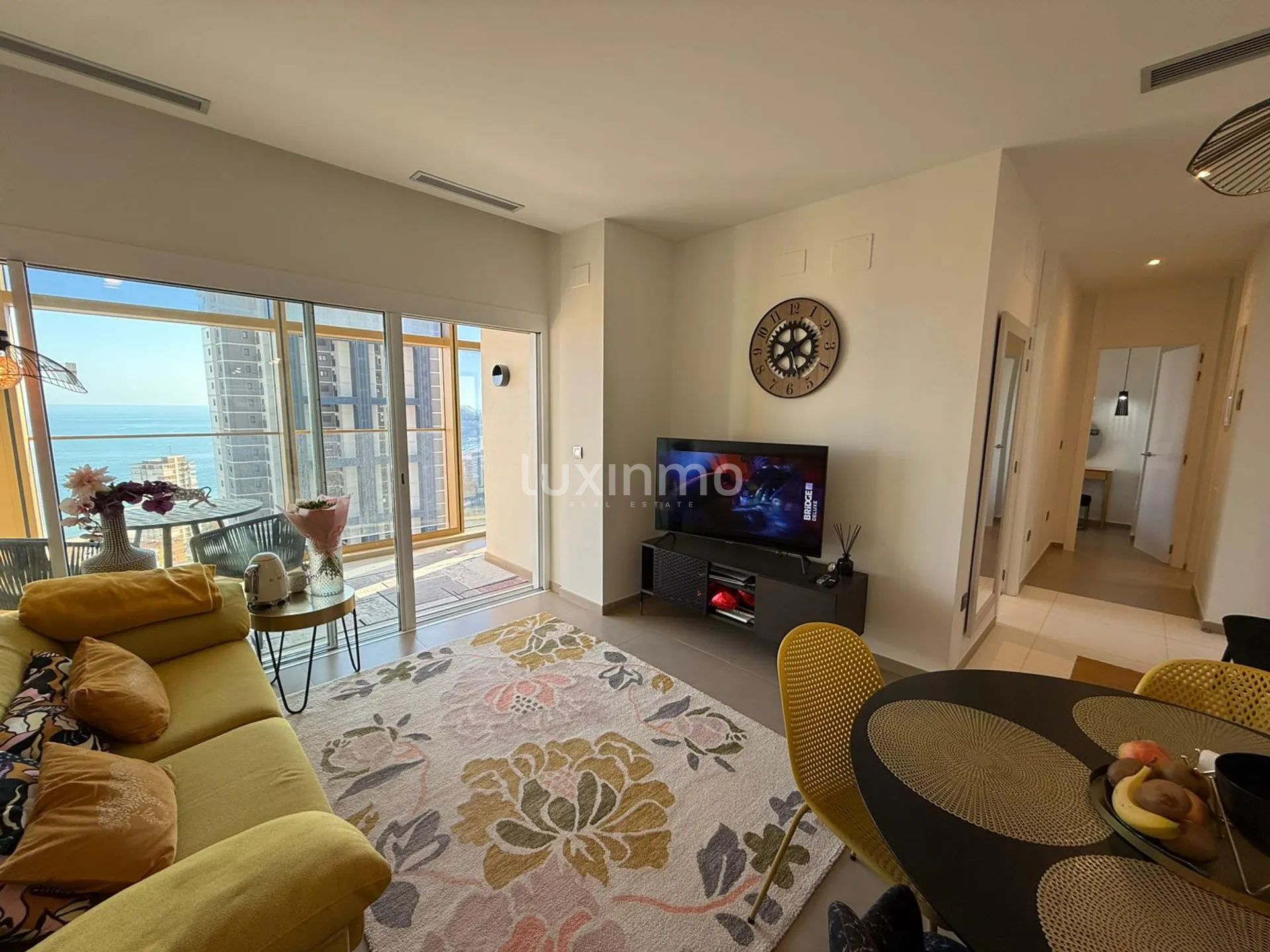 2 Bedroom Sea view flat in playa de poniente — photo 3