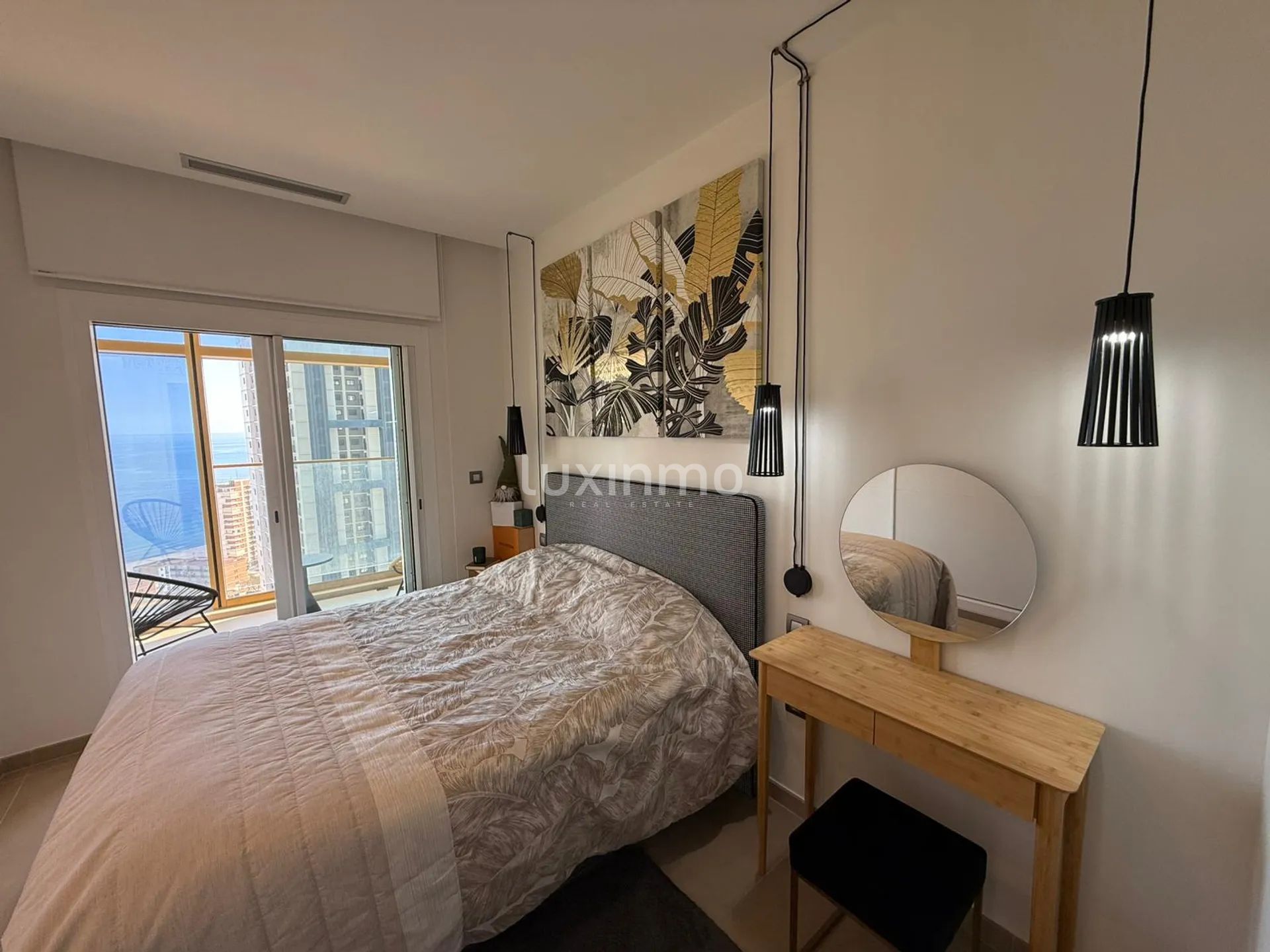 2 Bedroom Sea view flat in playa de poniente — photo 17