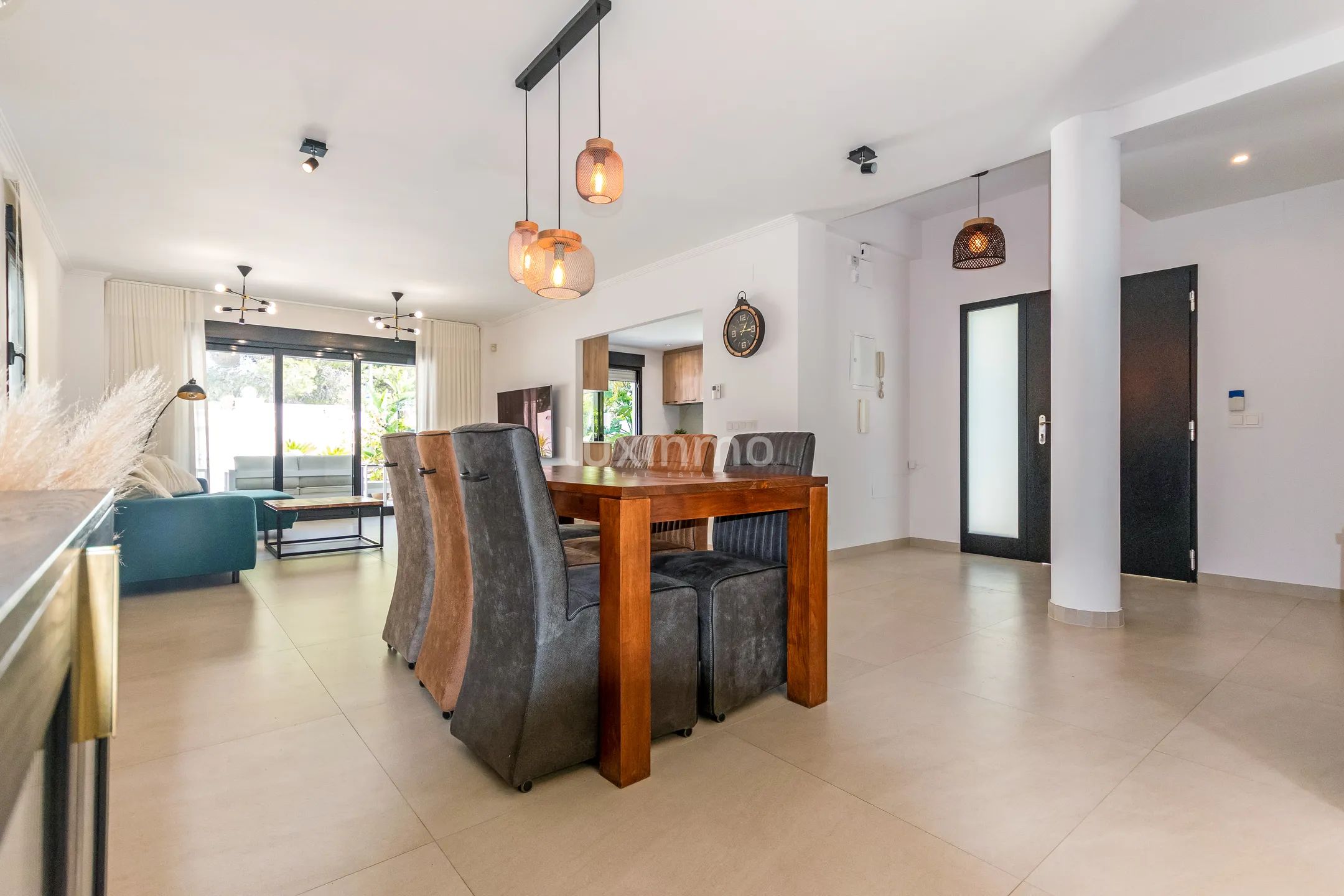 Cozy house with pool in Albir for rent — photo 4