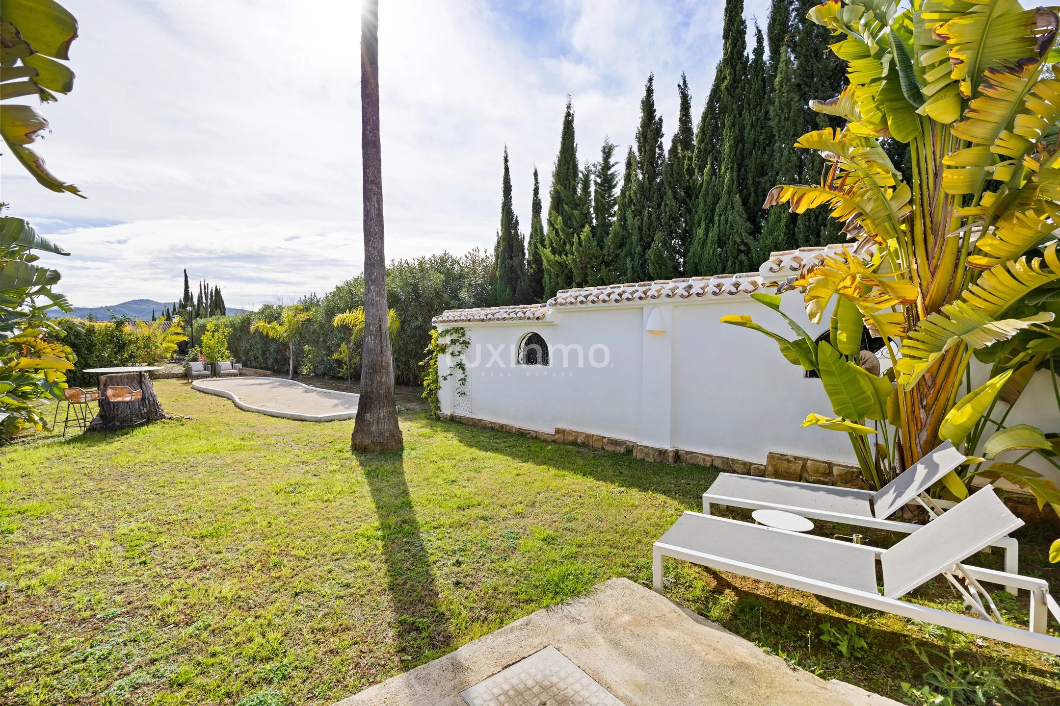 Mediterranean villa with guest house in Montgó, Jávea — photo 51
