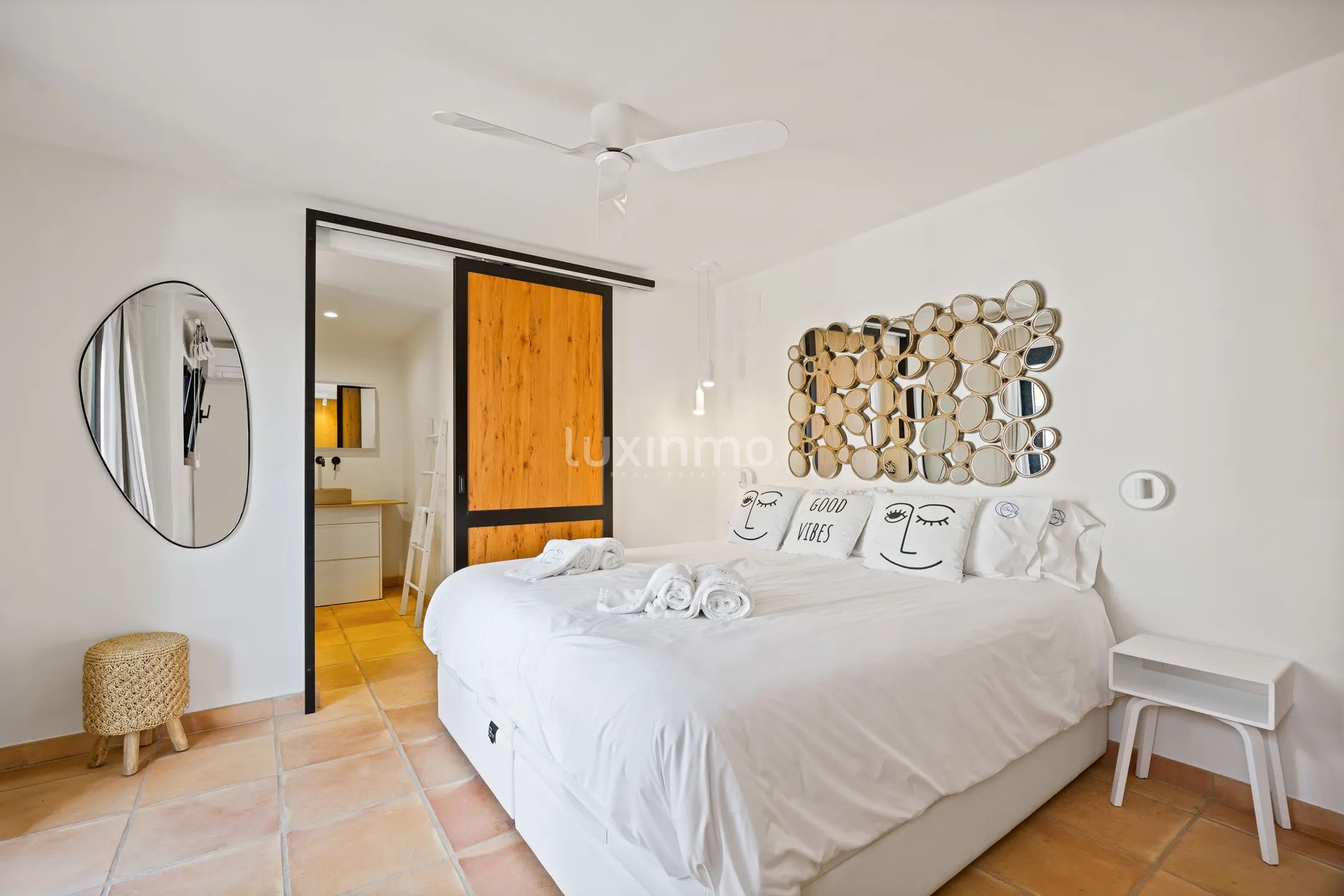 Mediterranean villa with guest house in Montgó, Jávea — photo 21