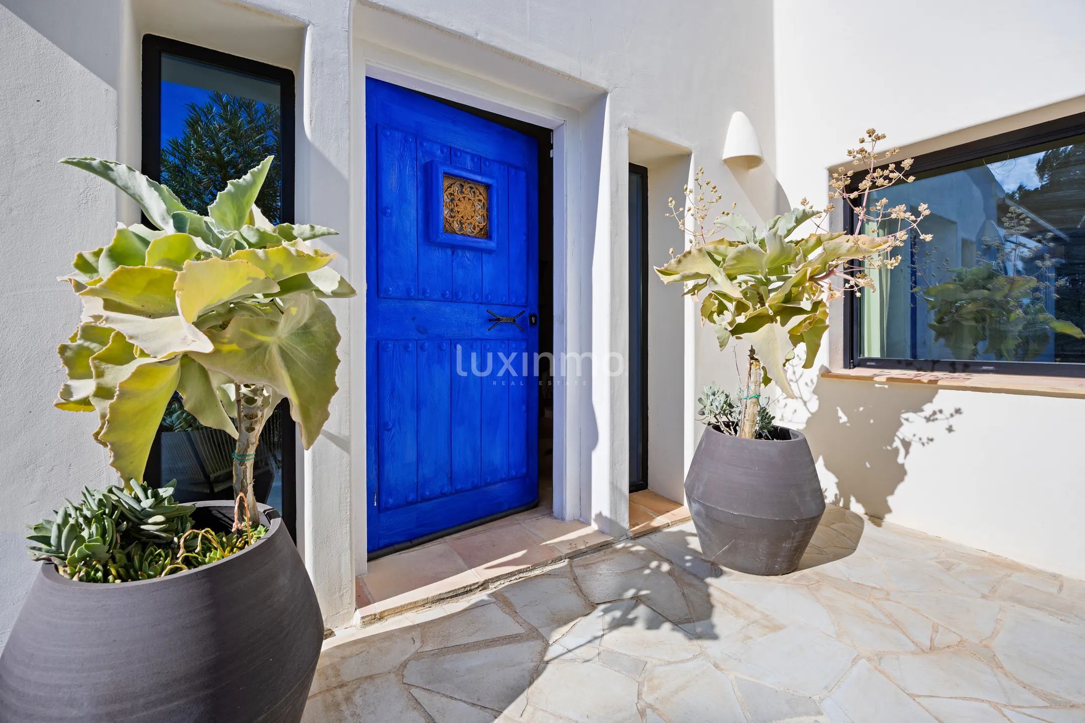 Mediterranean villa with guest house in Montgó, Jávea — photo 28