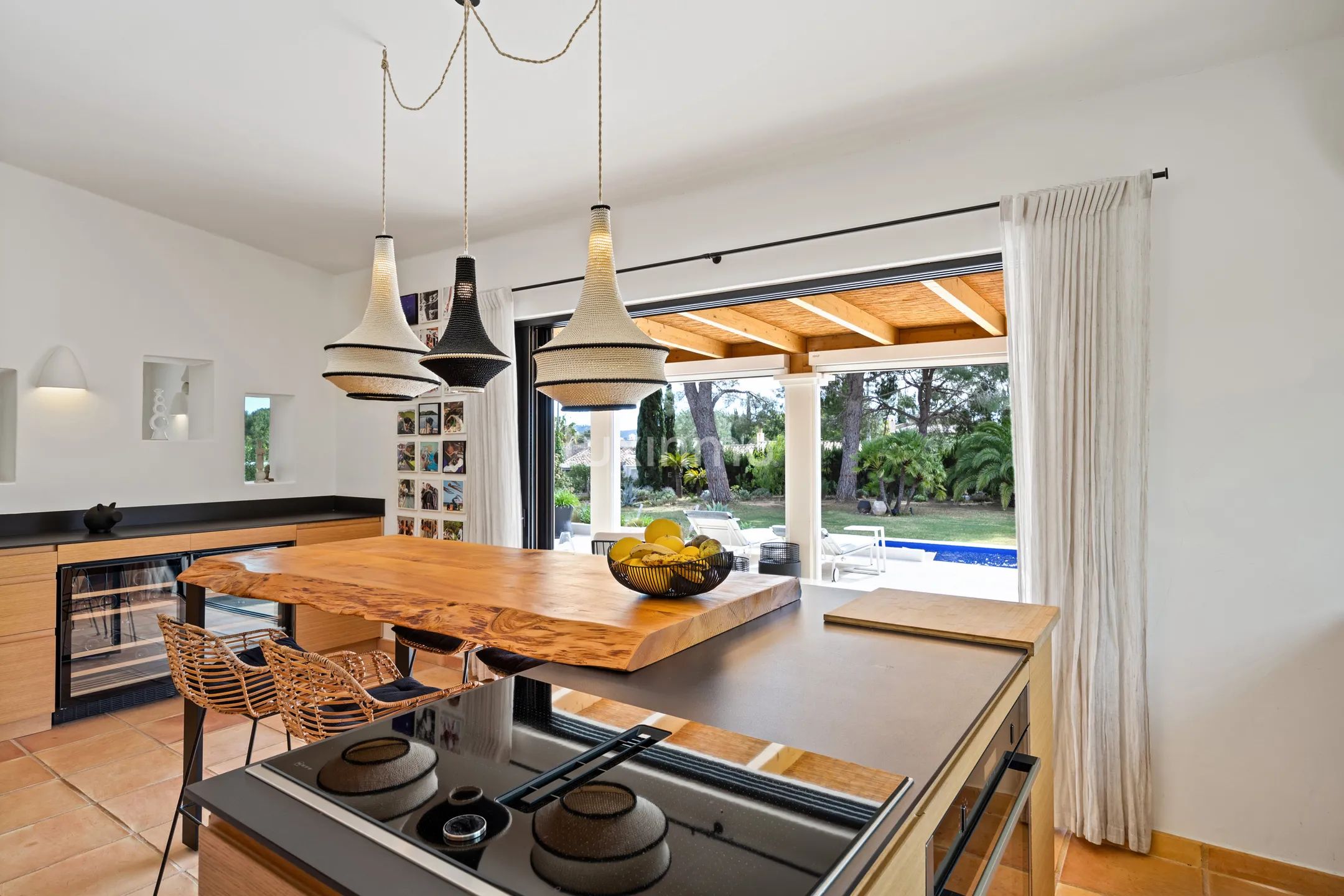 Mediterranean villa with guest house in Montgó, Jávea — photo 6