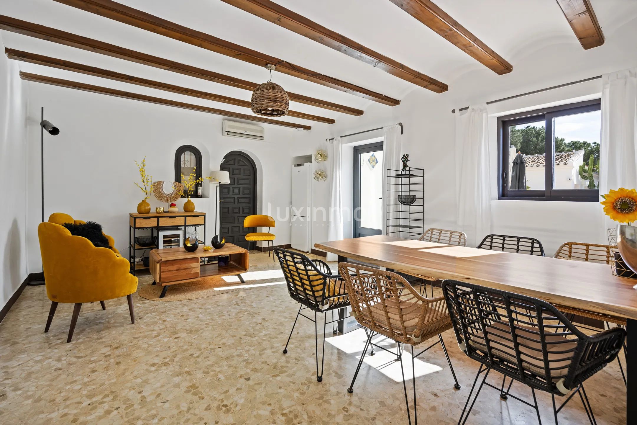 Mediterranean villa with guest house in Montgó, Jávea — photo 41