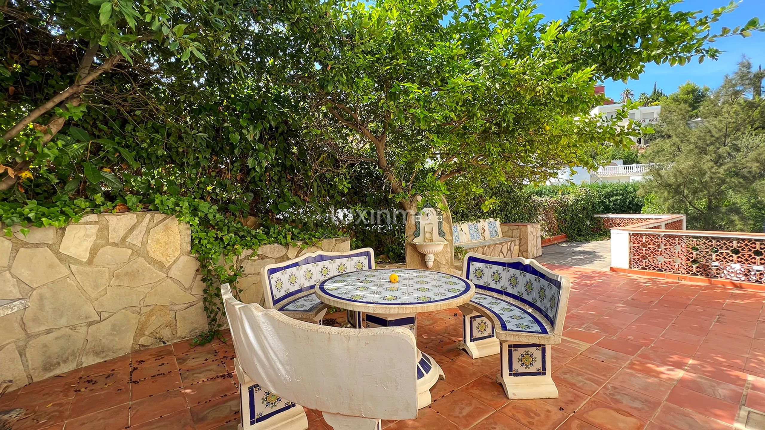 Colonial villa with sea views in El Montgó, Dénia — photo 39