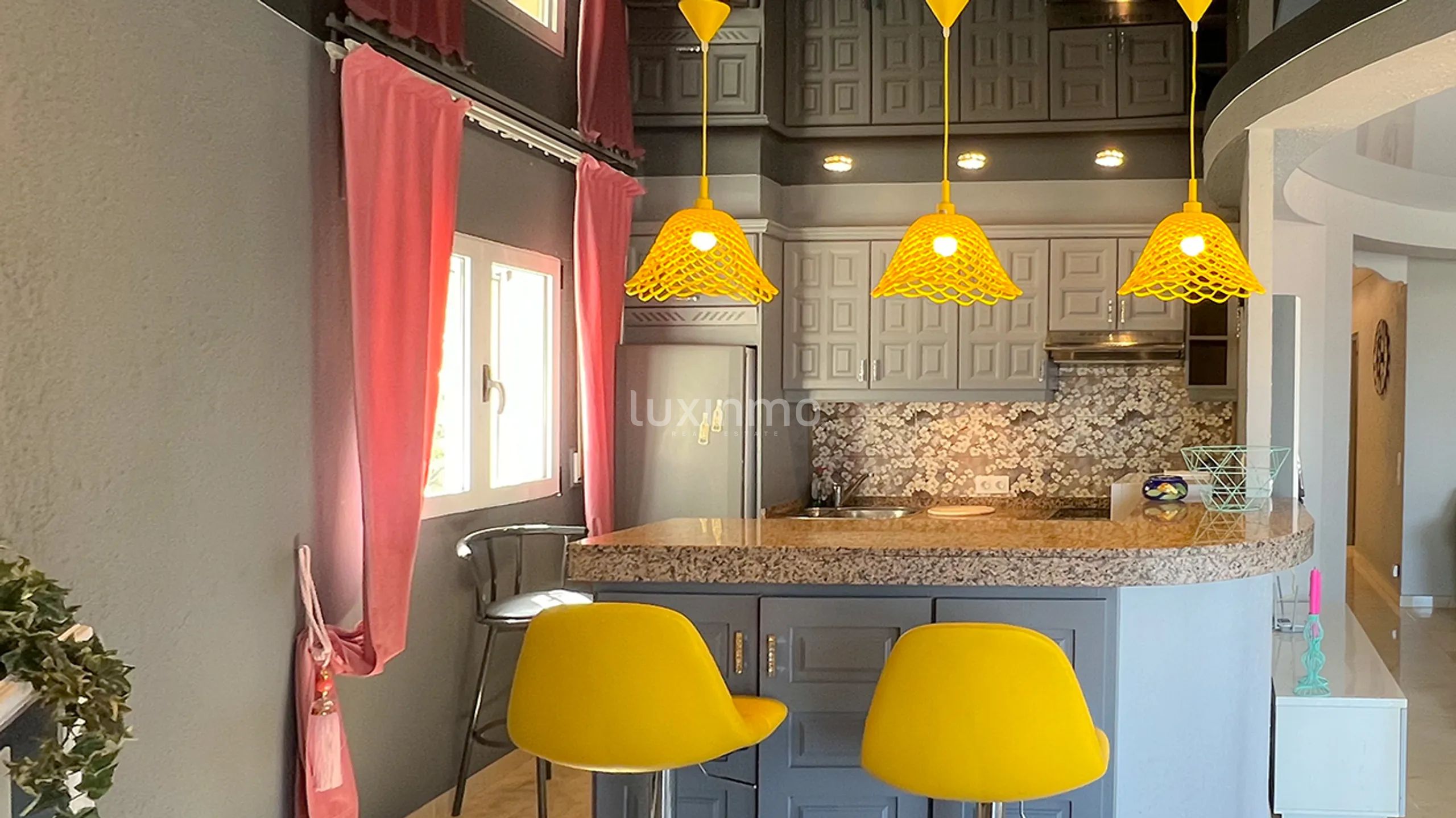 Villa i kolonistil med havutsikt i El Montgó, Dénia — photo 29