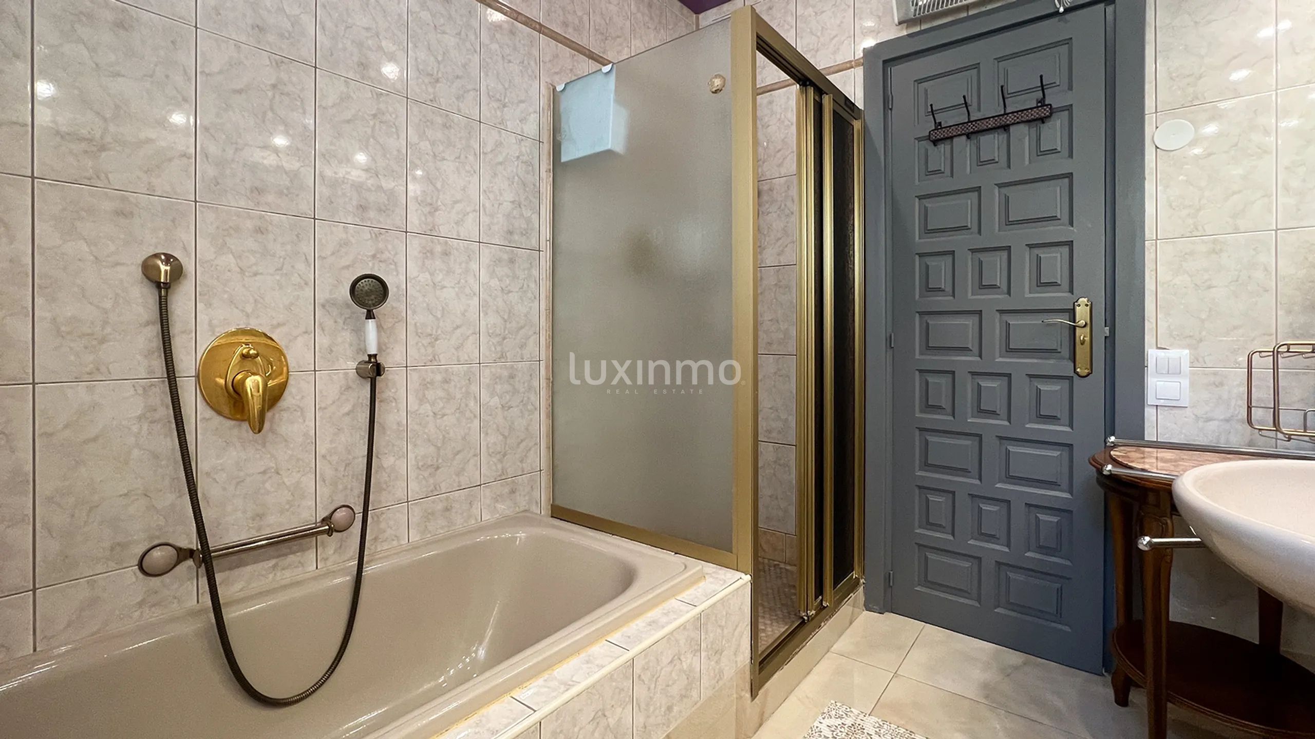 Colonial villa with sea views in El Montgó, Dénia — photo 47