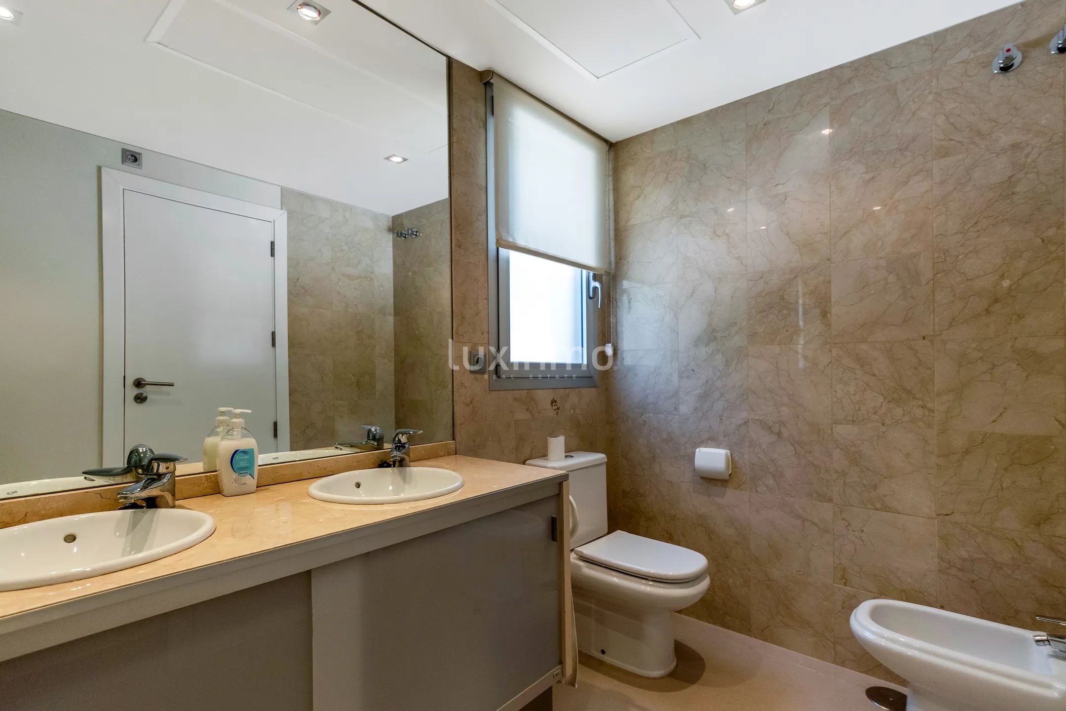 Moderno chalet pareado con piscina y vistas al mar en Altea Hills — photo 20